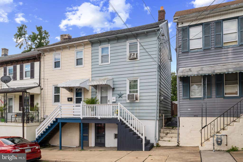 Photo of 292 S 5th Street, COLUMBIA, PA 17512 (MLS # PALA2092116)