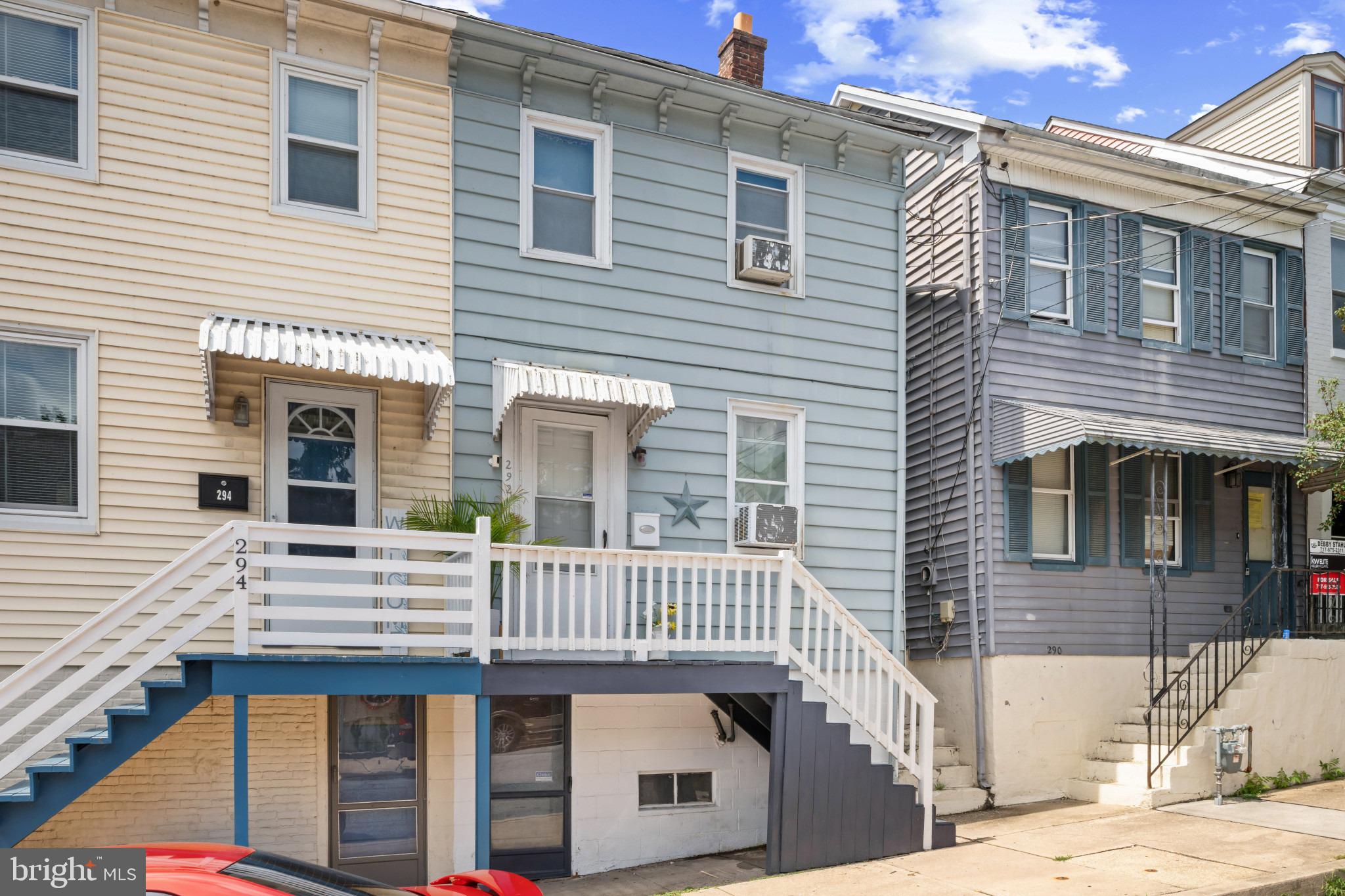 292 S 5TH STREET