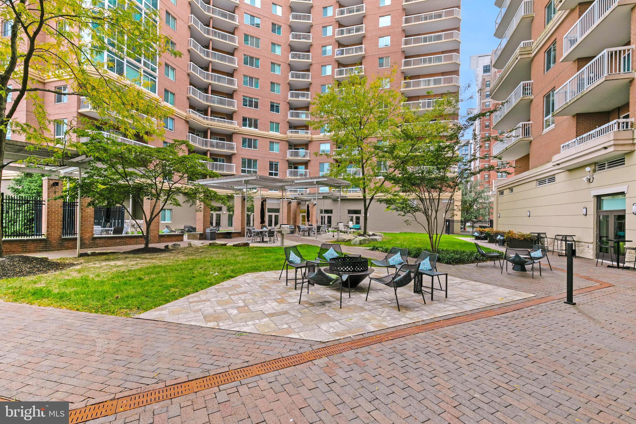 NORTHAMPTON PLACE - Residential Lease