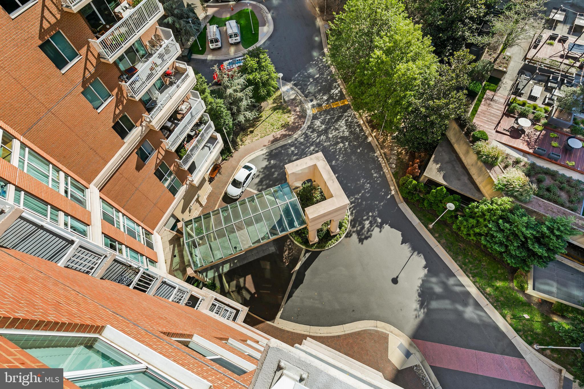 NORTHAMPTON PLACE - Residential Lease