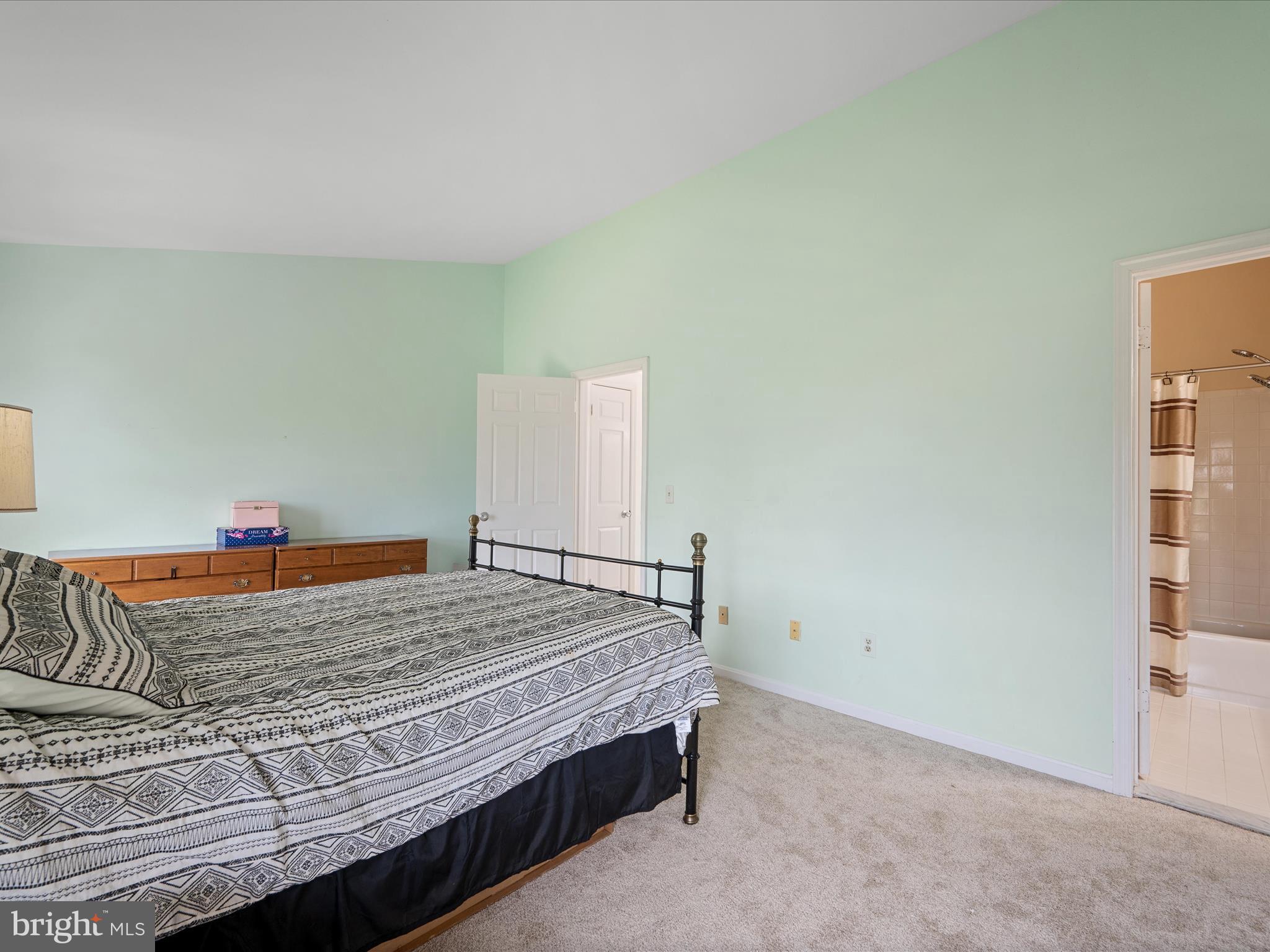 ROXBORO - Residential