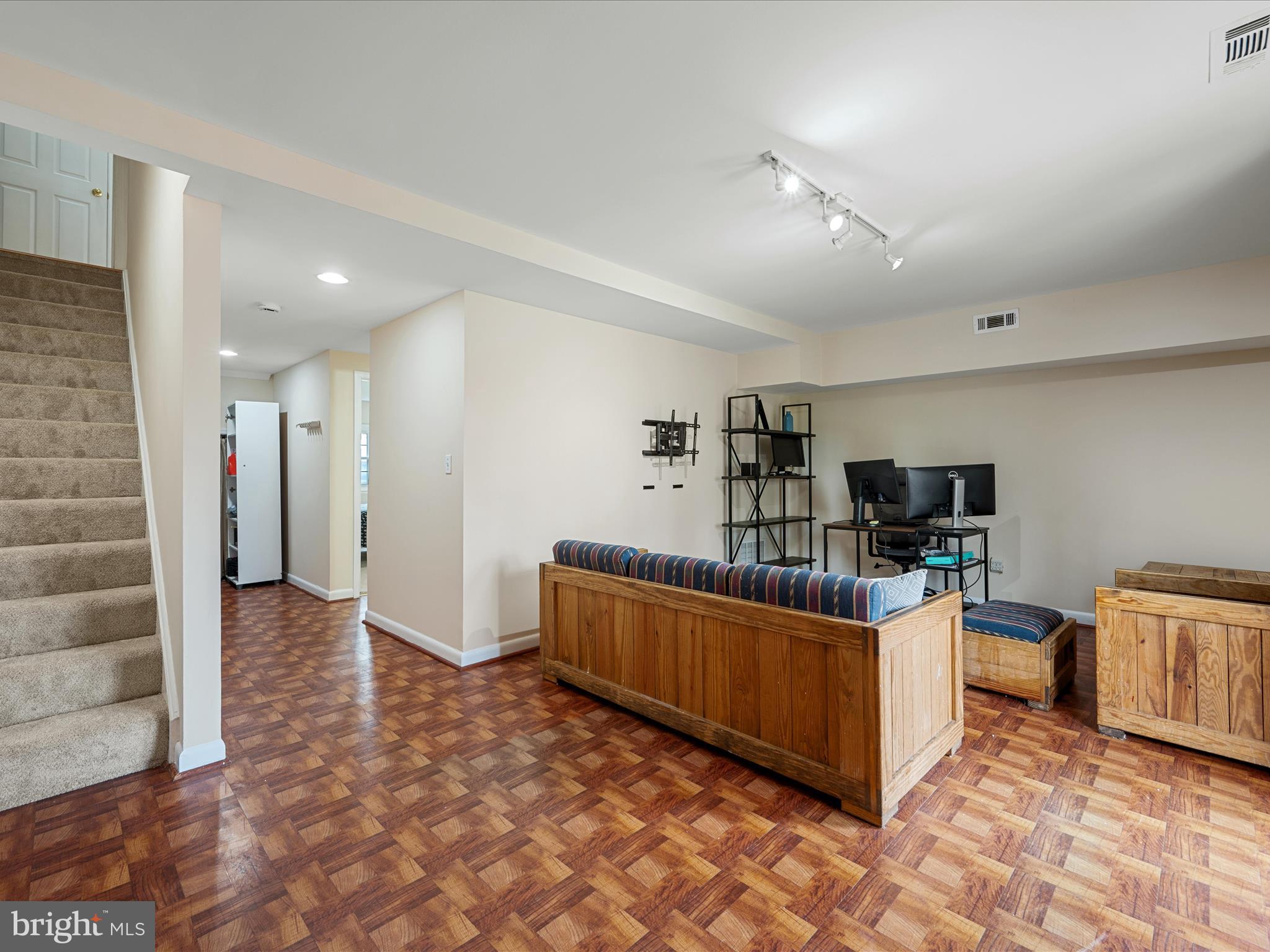 ROXBORO - Residential