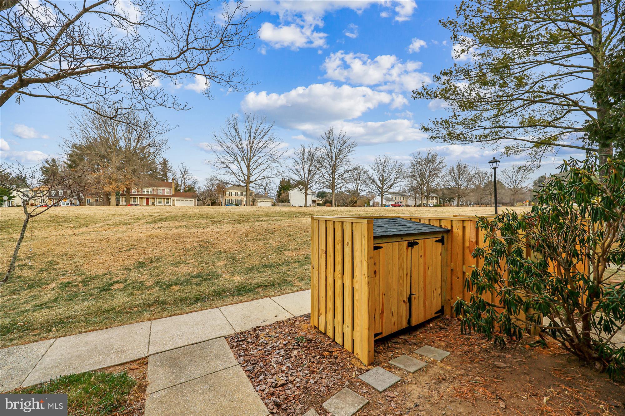 HOMELAND VILLAGE - Residential