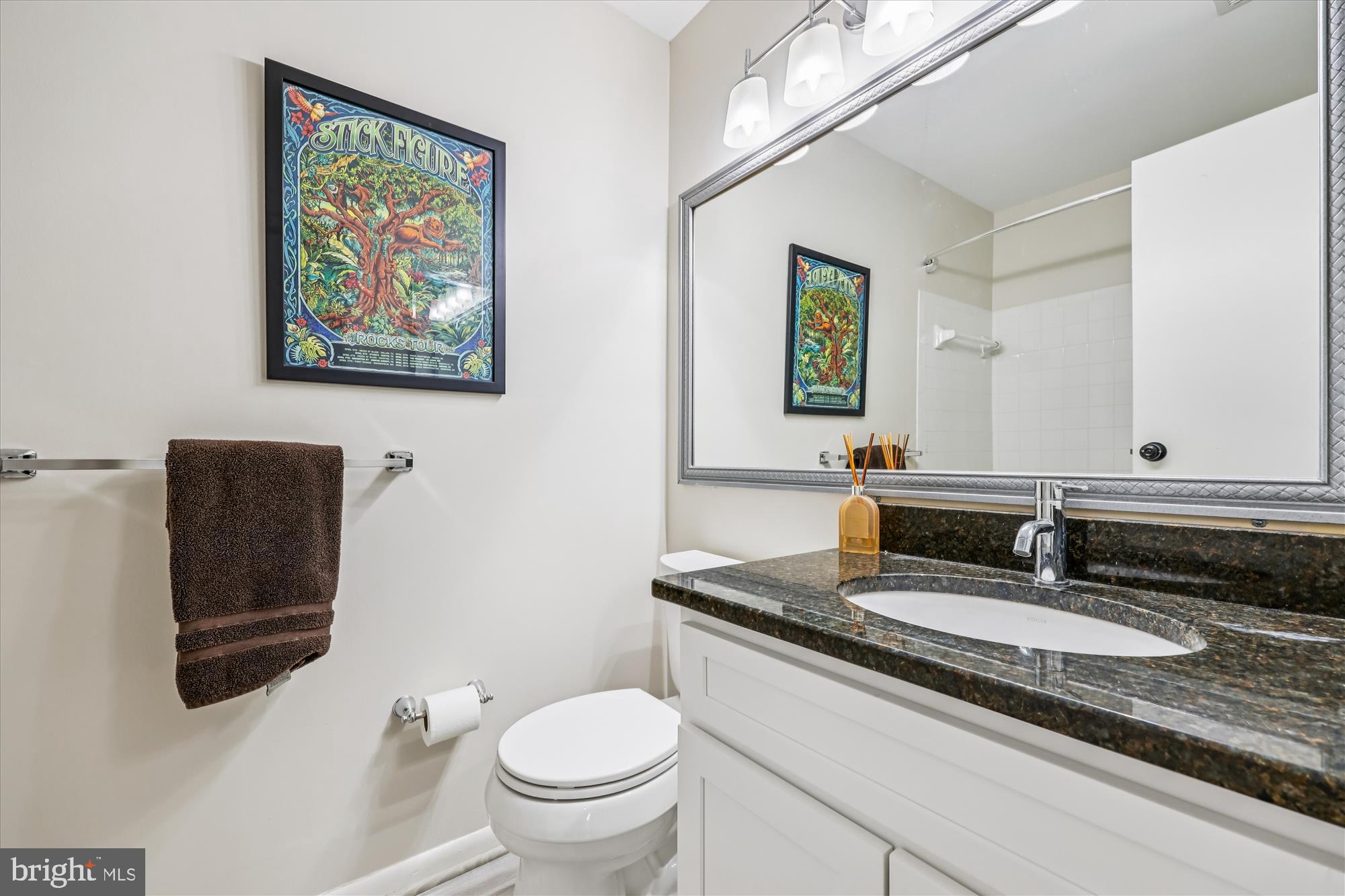 HOMELAND VILLAGE - Residential