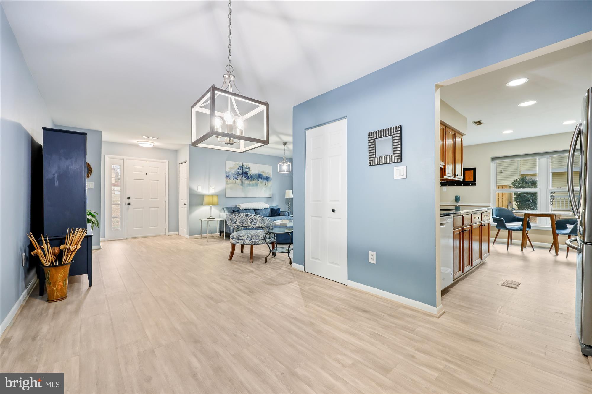 HOMELAND VILLAGE - Residential