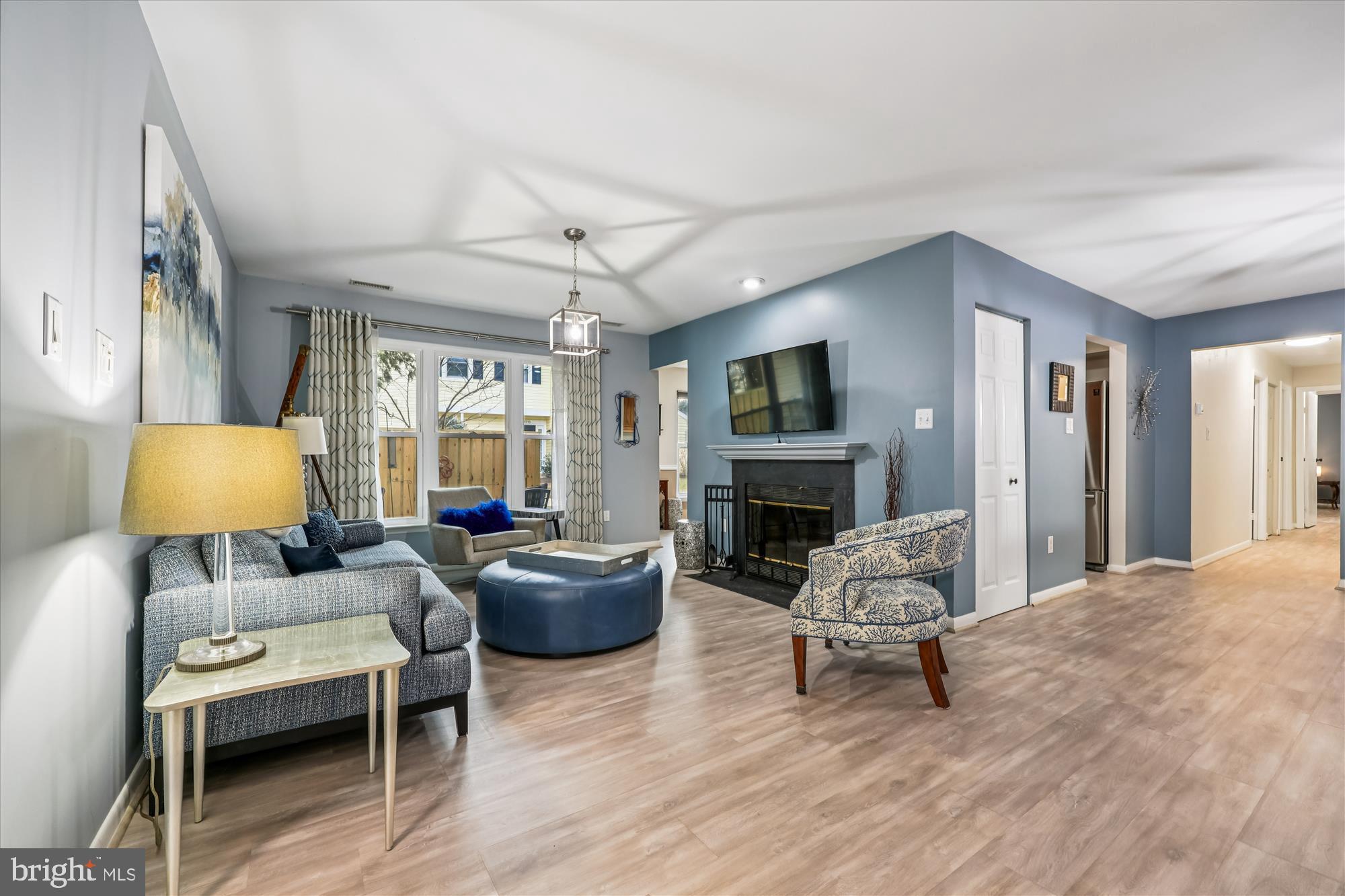 HOMELAND VILLAGE - Residential