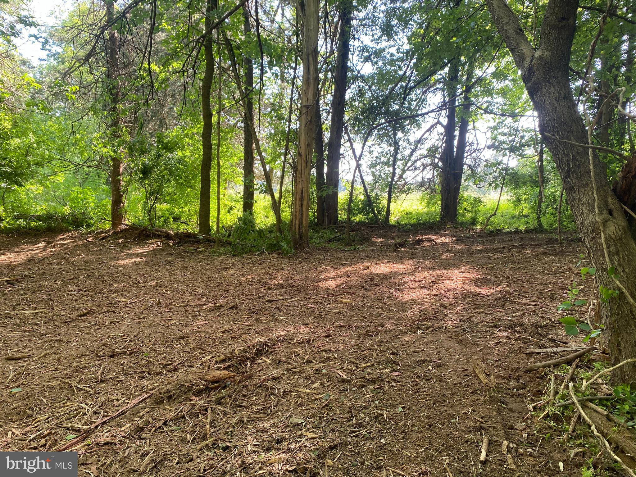 KELLYS LANDING - Land