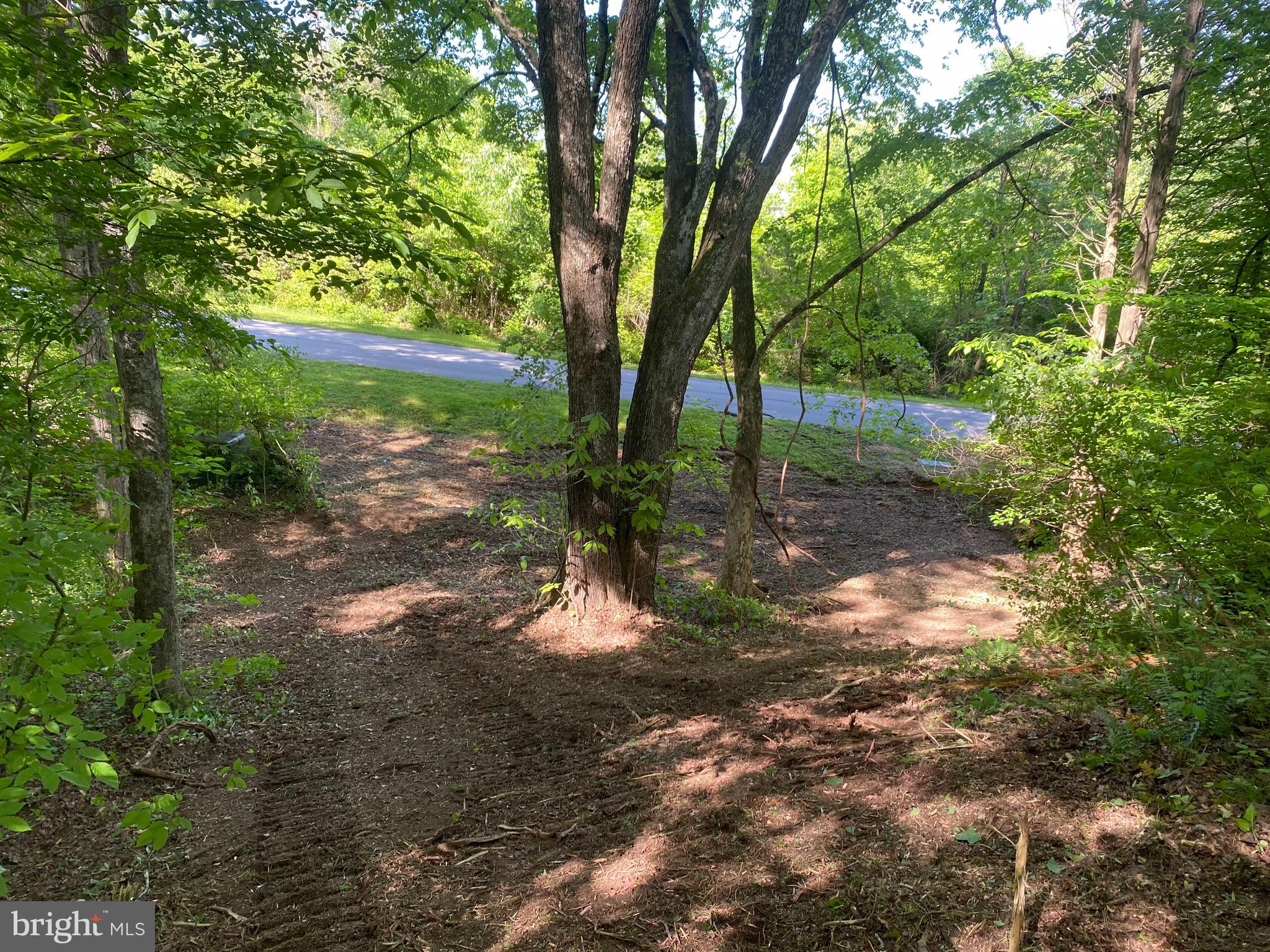 KELLYS LANDING - Land
