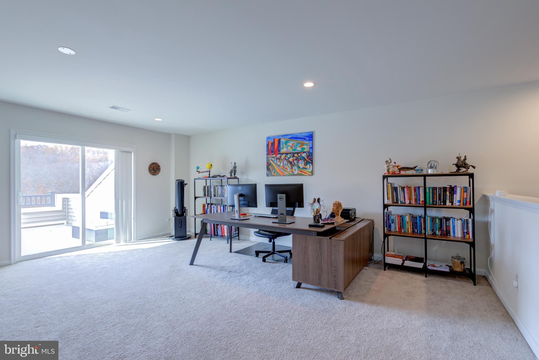 GARNET RESERVE - Residential