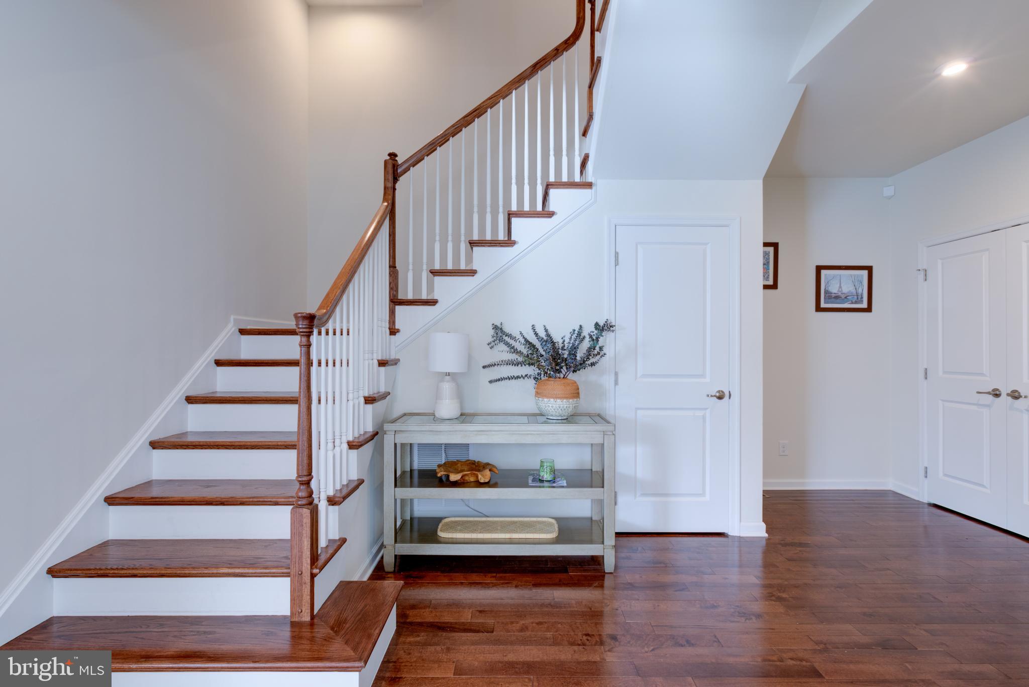 GARNET RESERVE - Residential