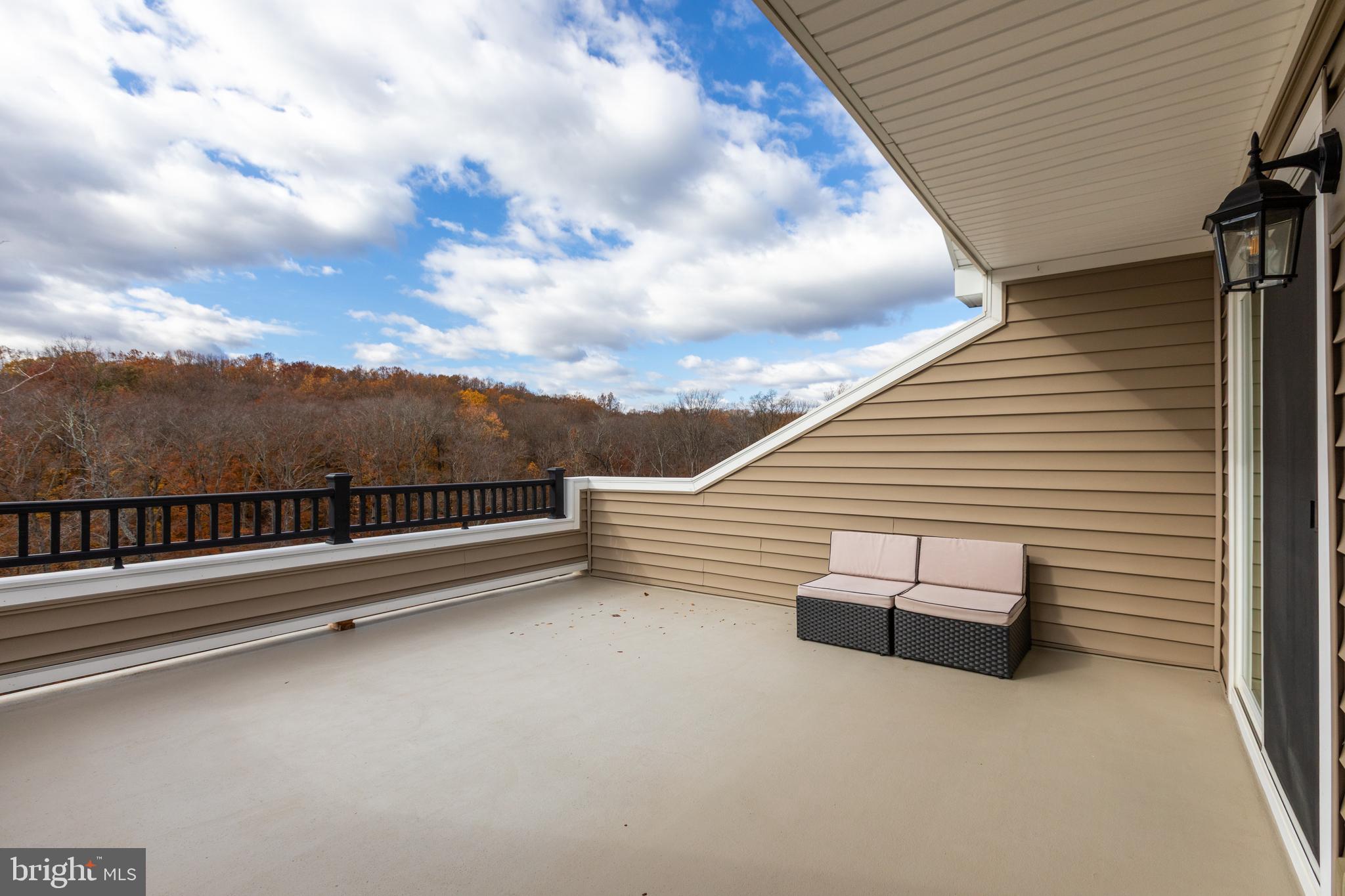 GARNET RESERVE - Residential