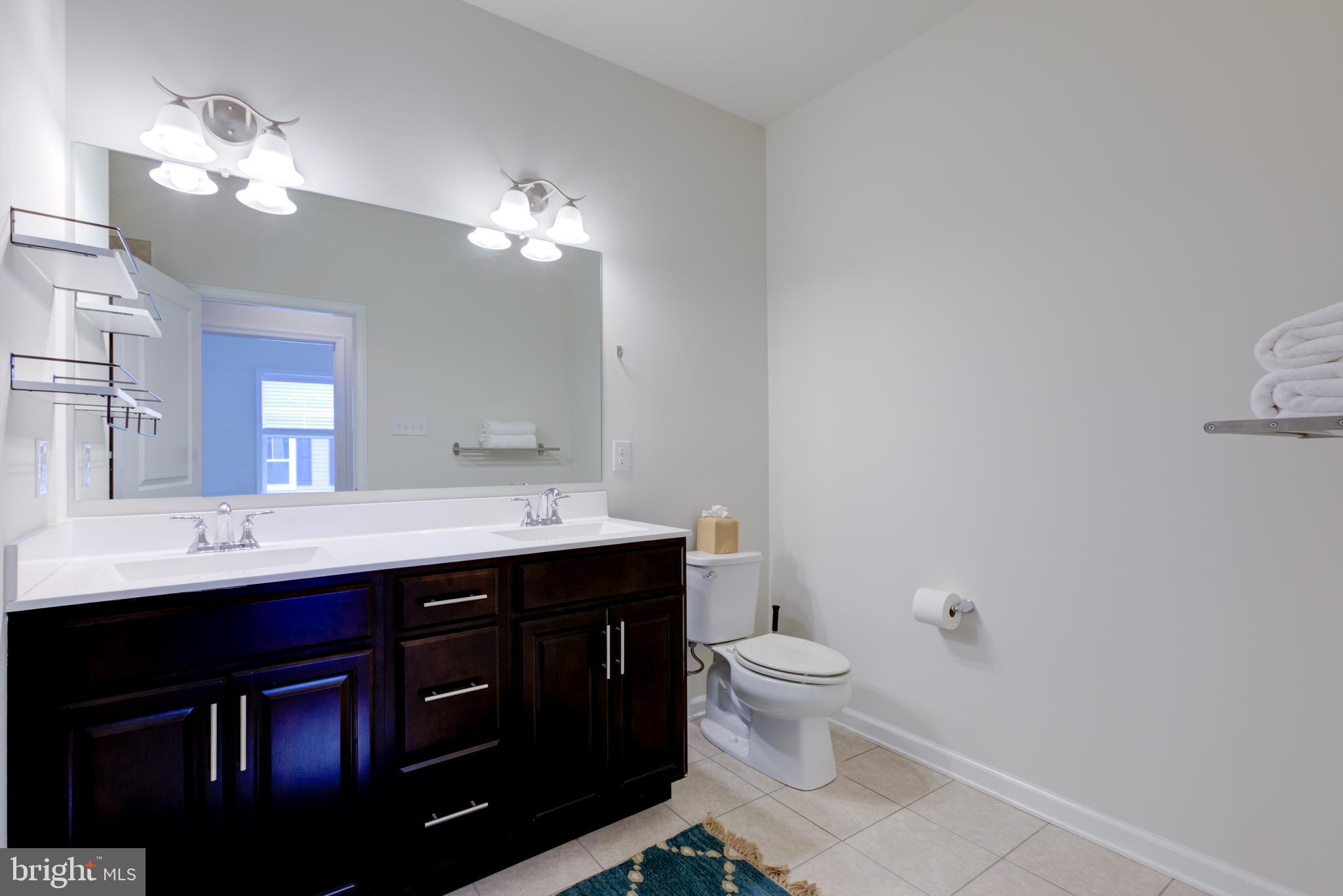 GARNET RESERVE - Residential