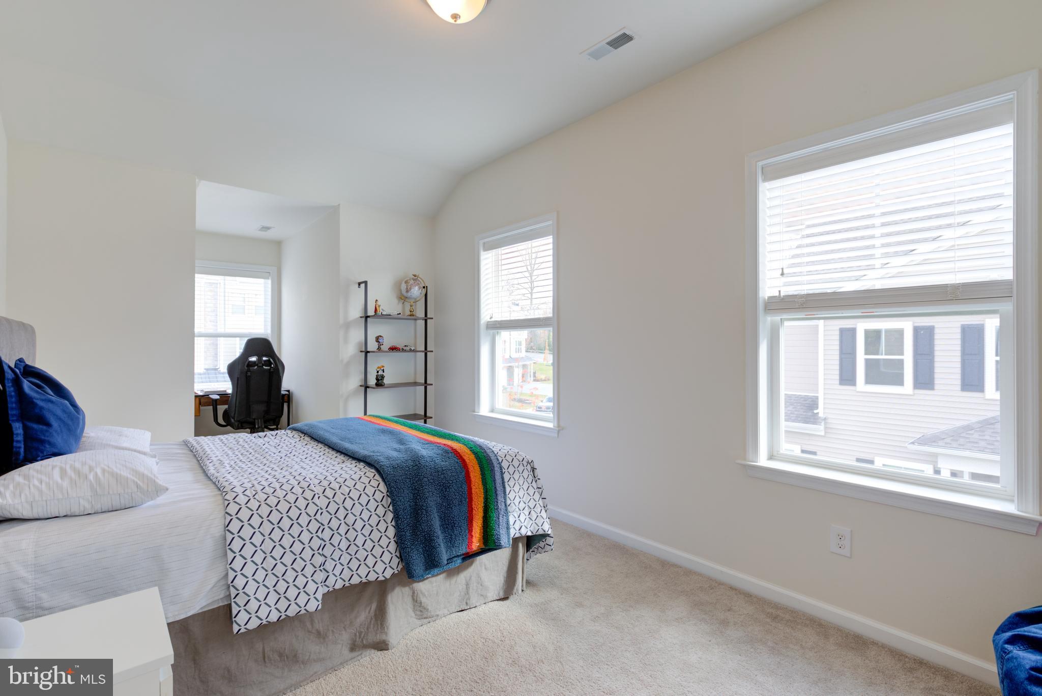 GARNET RESERVE - Residential