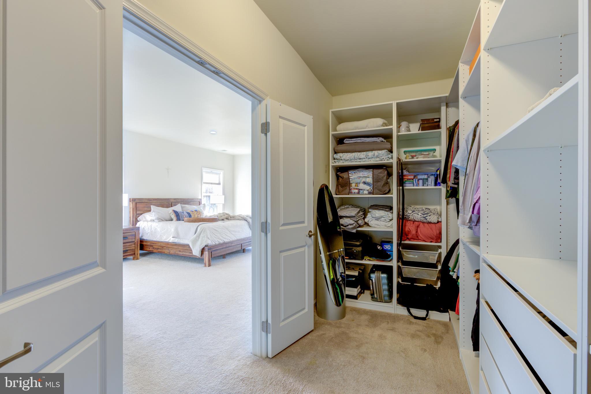 GARNET RESERVE - Residential