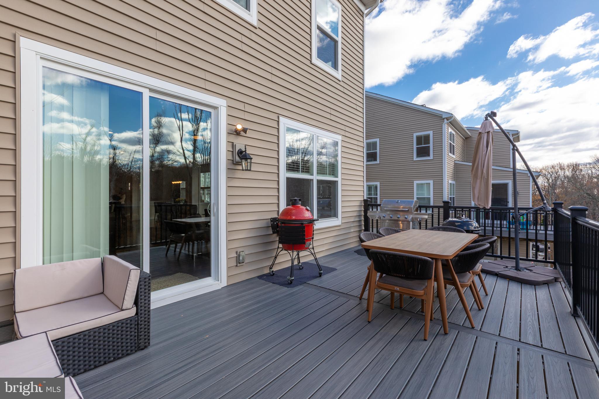 GARNET RESERVE - Residential