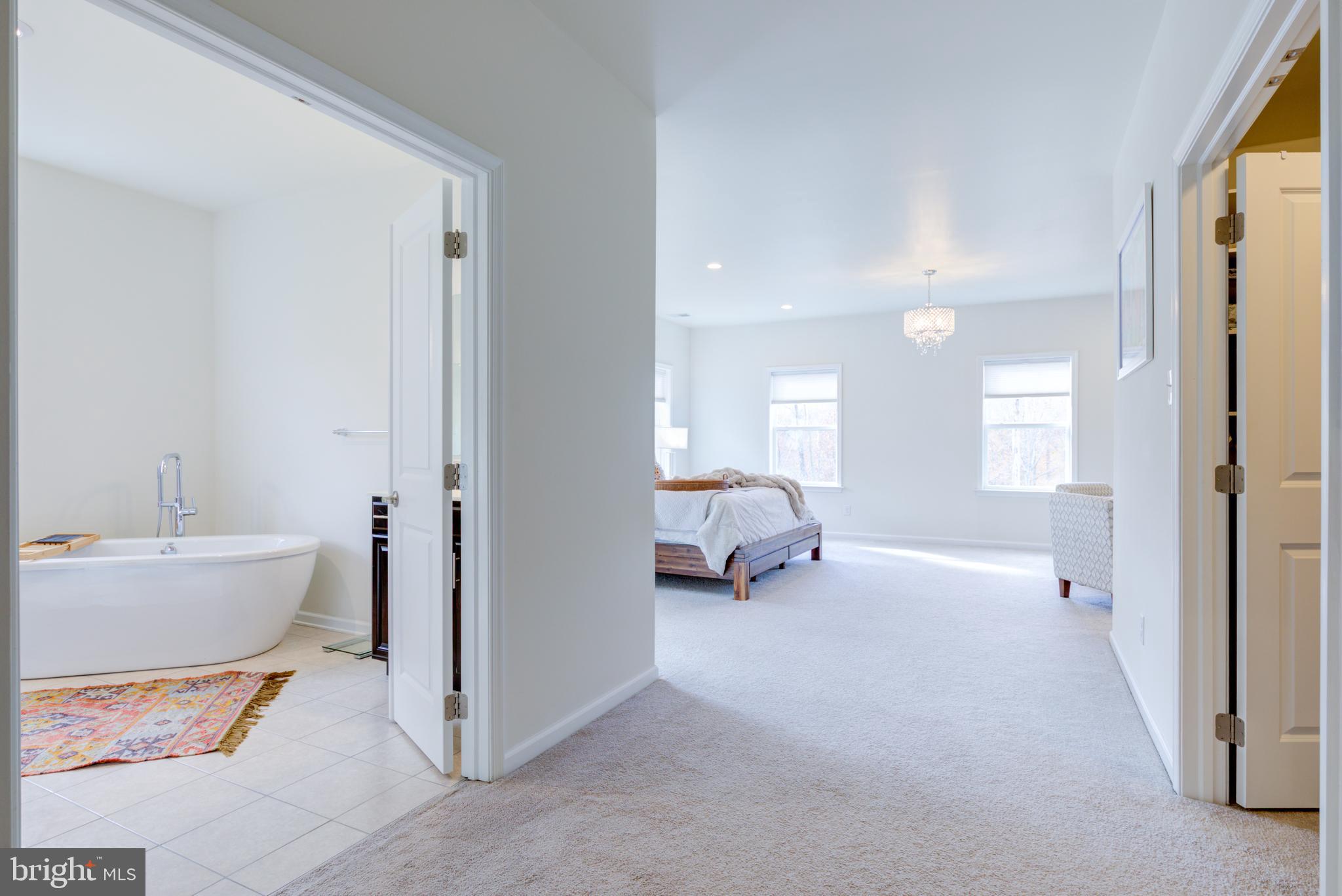 GARNET RESERVE - Residential