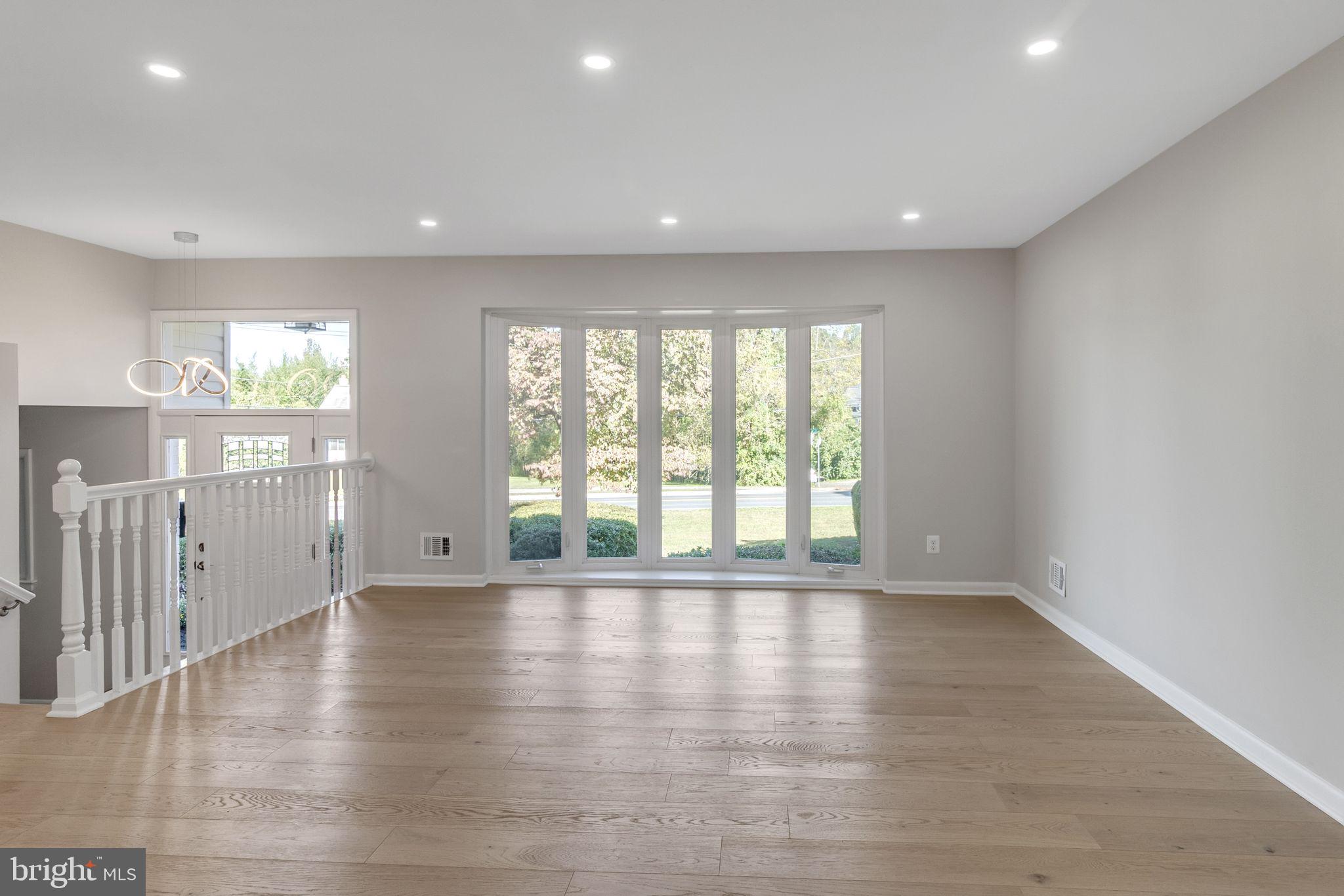 BRADMOOR - Residential