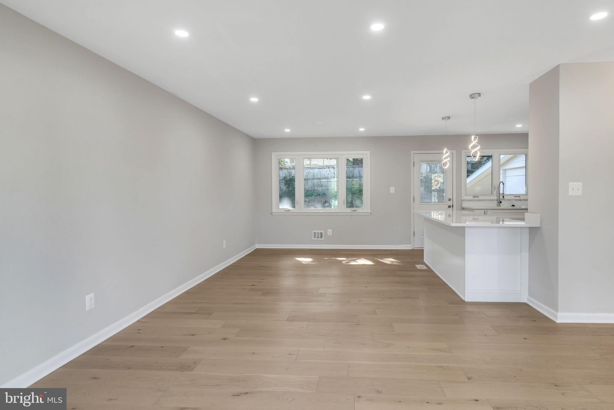 BRADMOOR - Residential