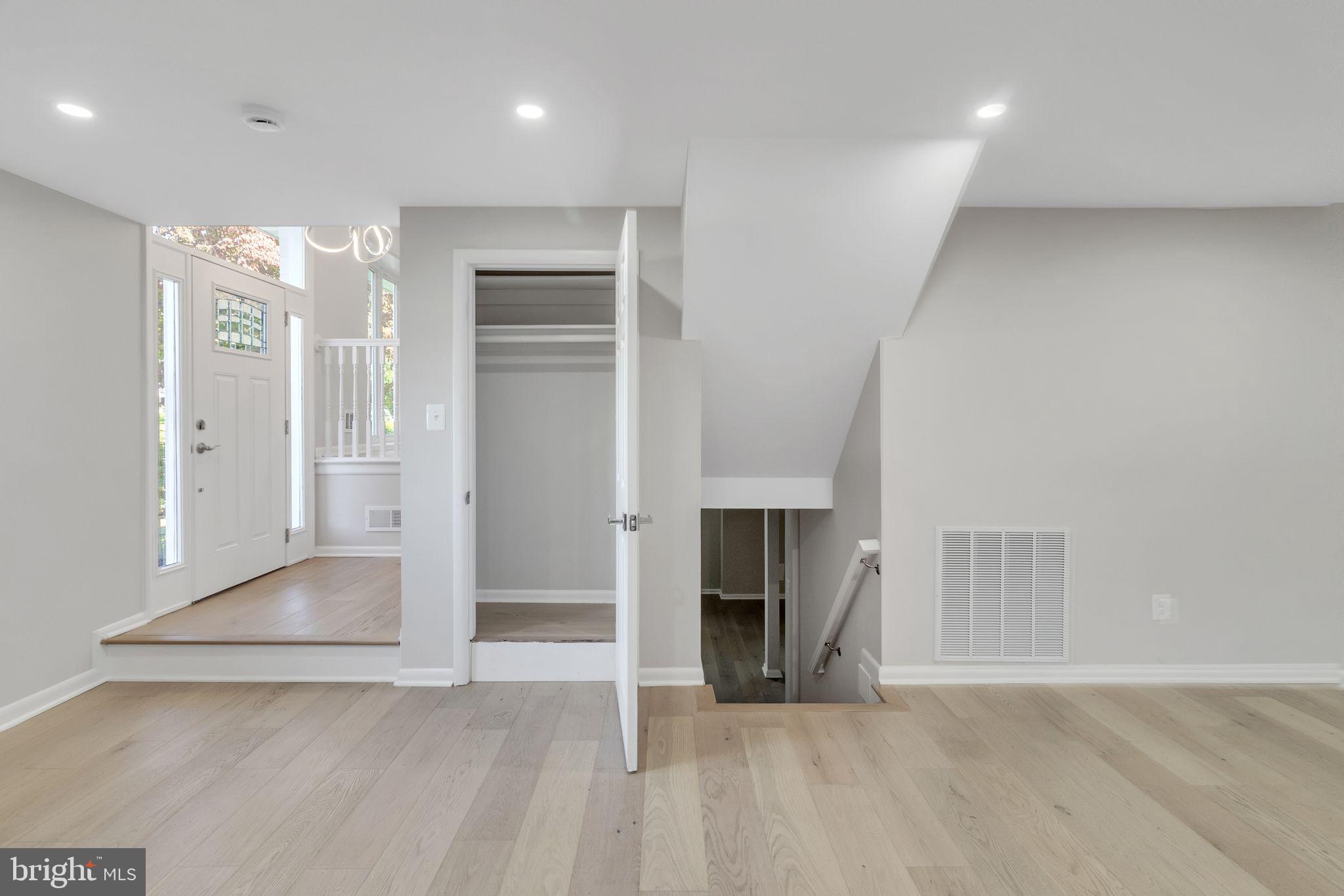 BRADMOOR - Residential