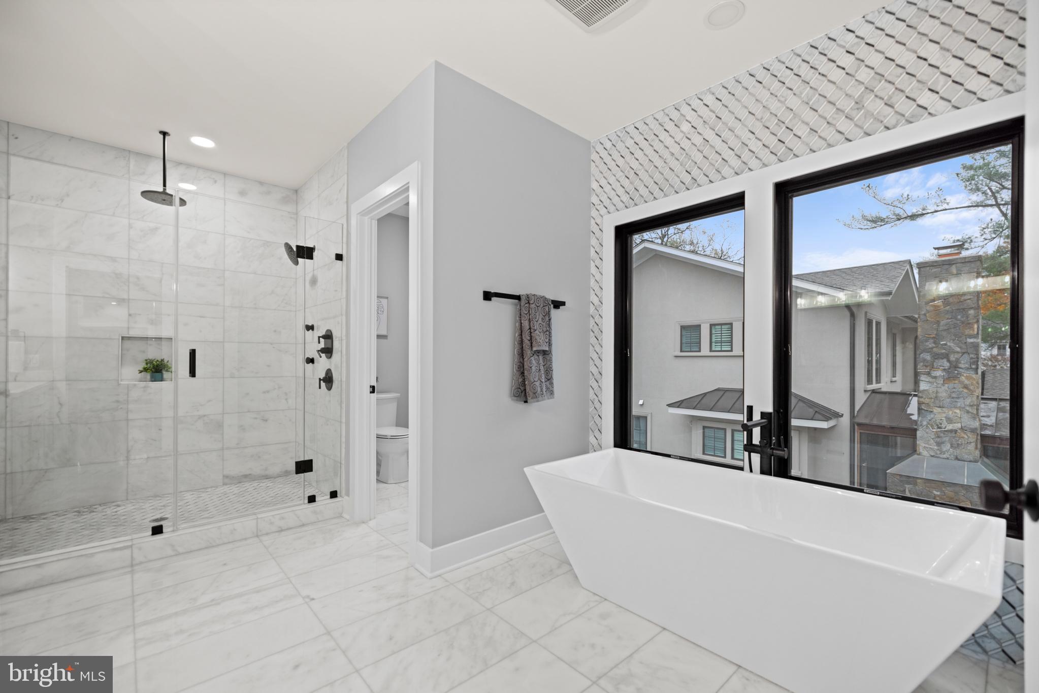 KINGCREST - Residential