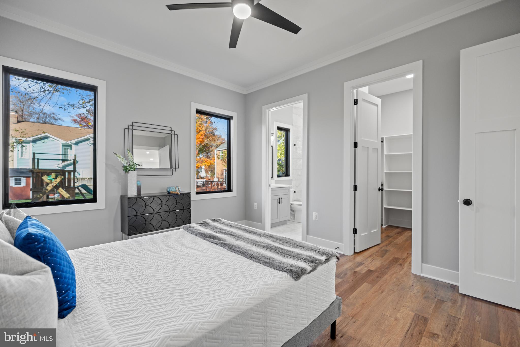 KINGCREST - Residential