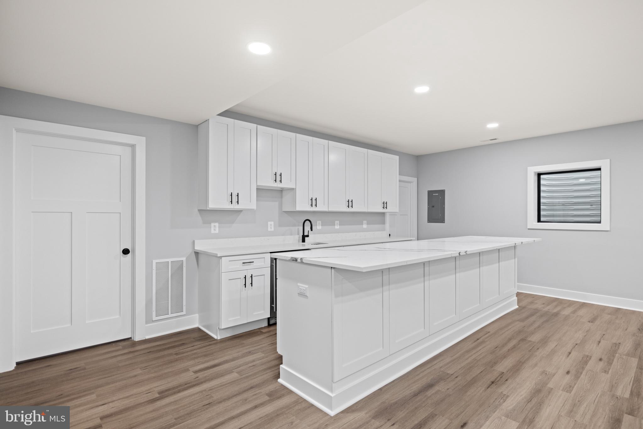 KINGCREST - Residential