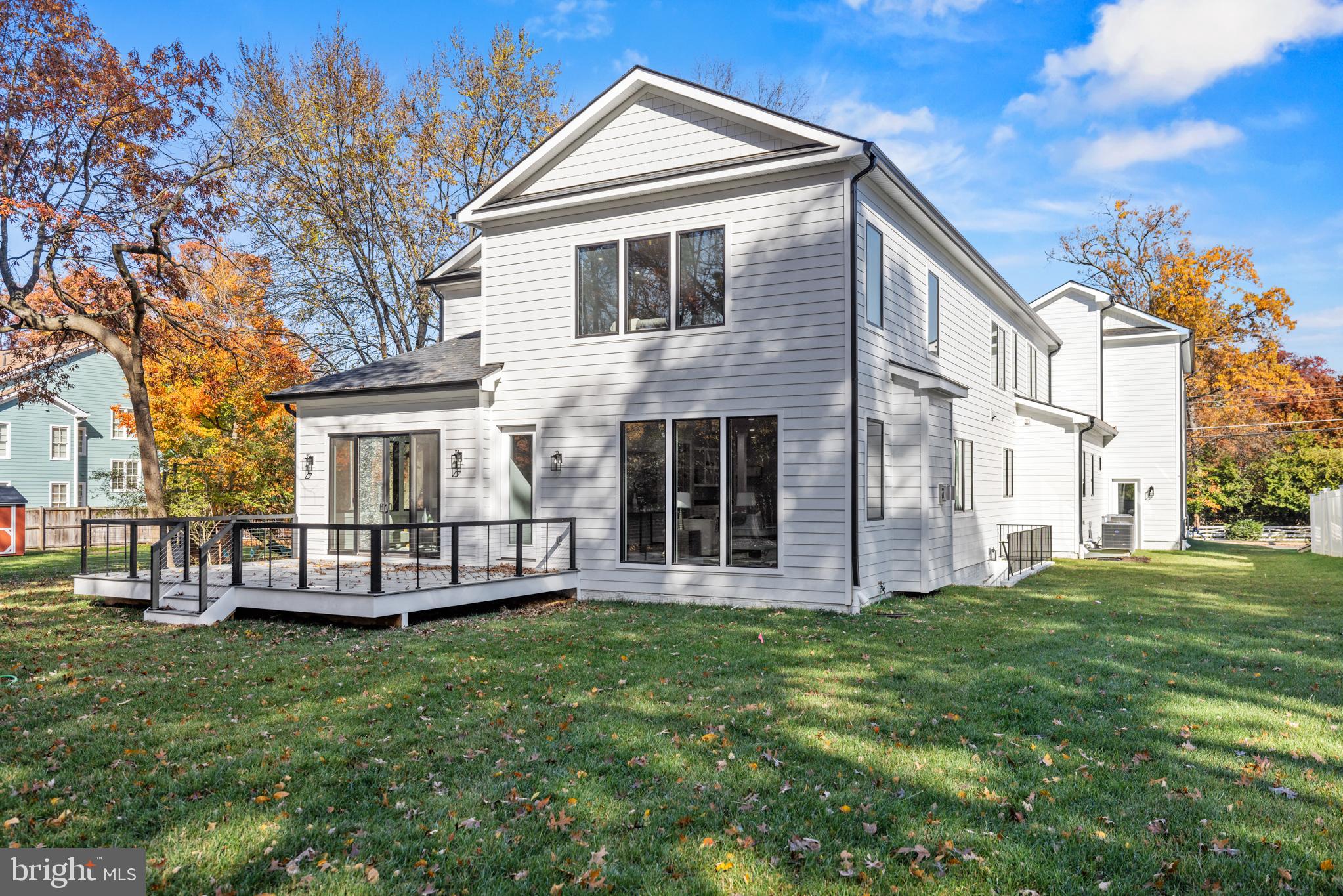 KINGCREST - Residential