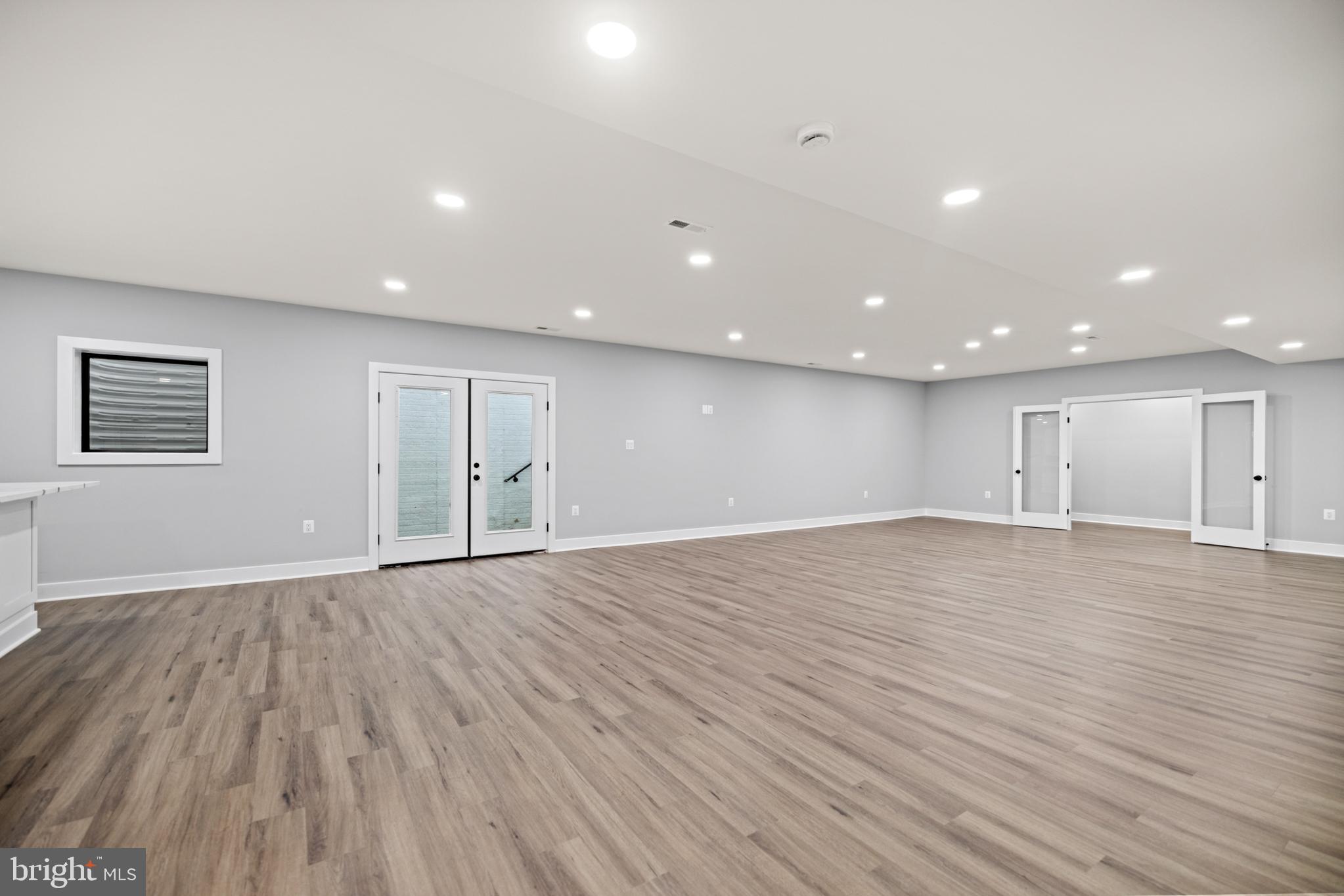 KINGCREST - Residential