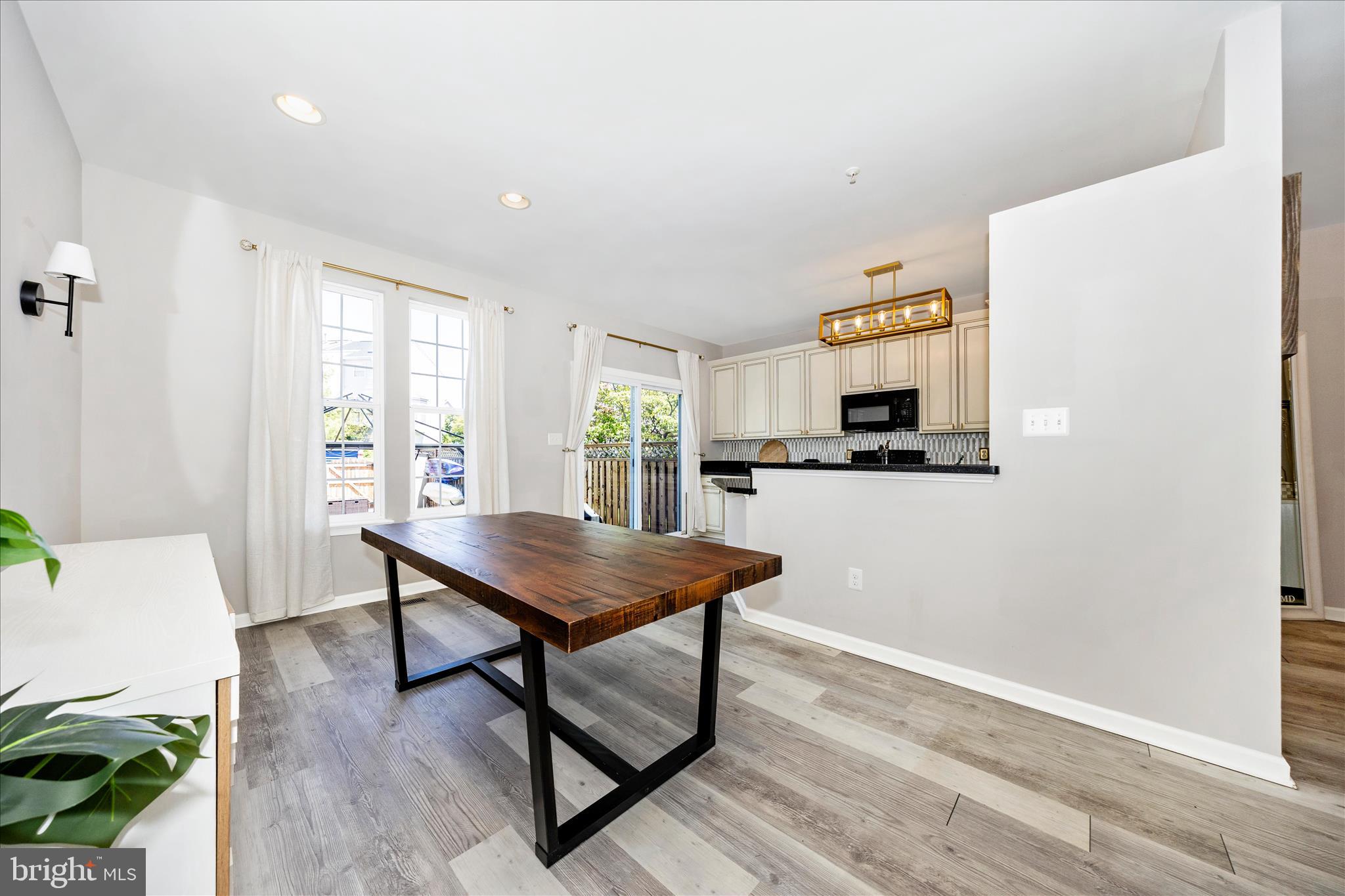 WHITTIER POND - Residential