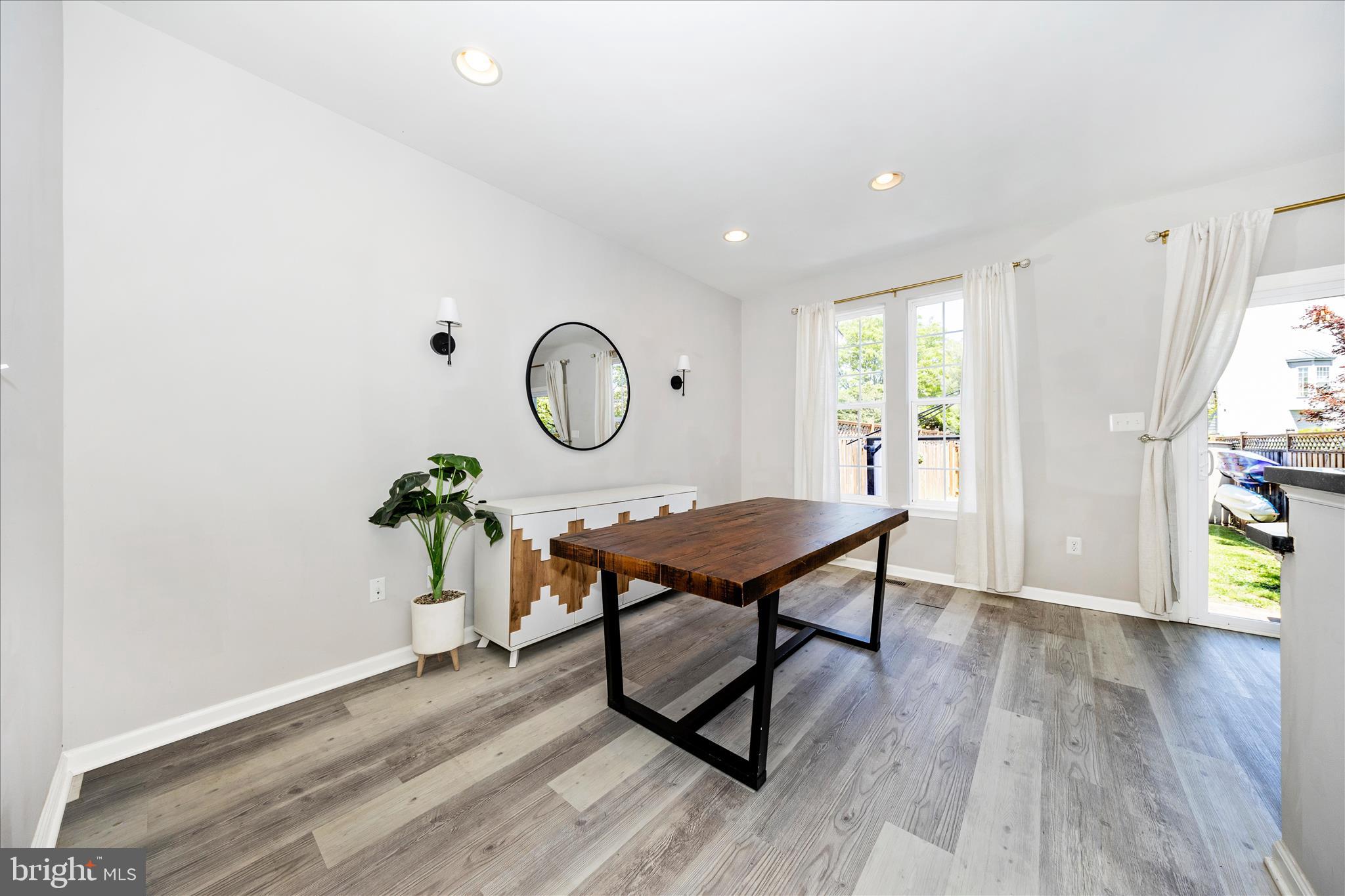 WHITTIER POND - Residential