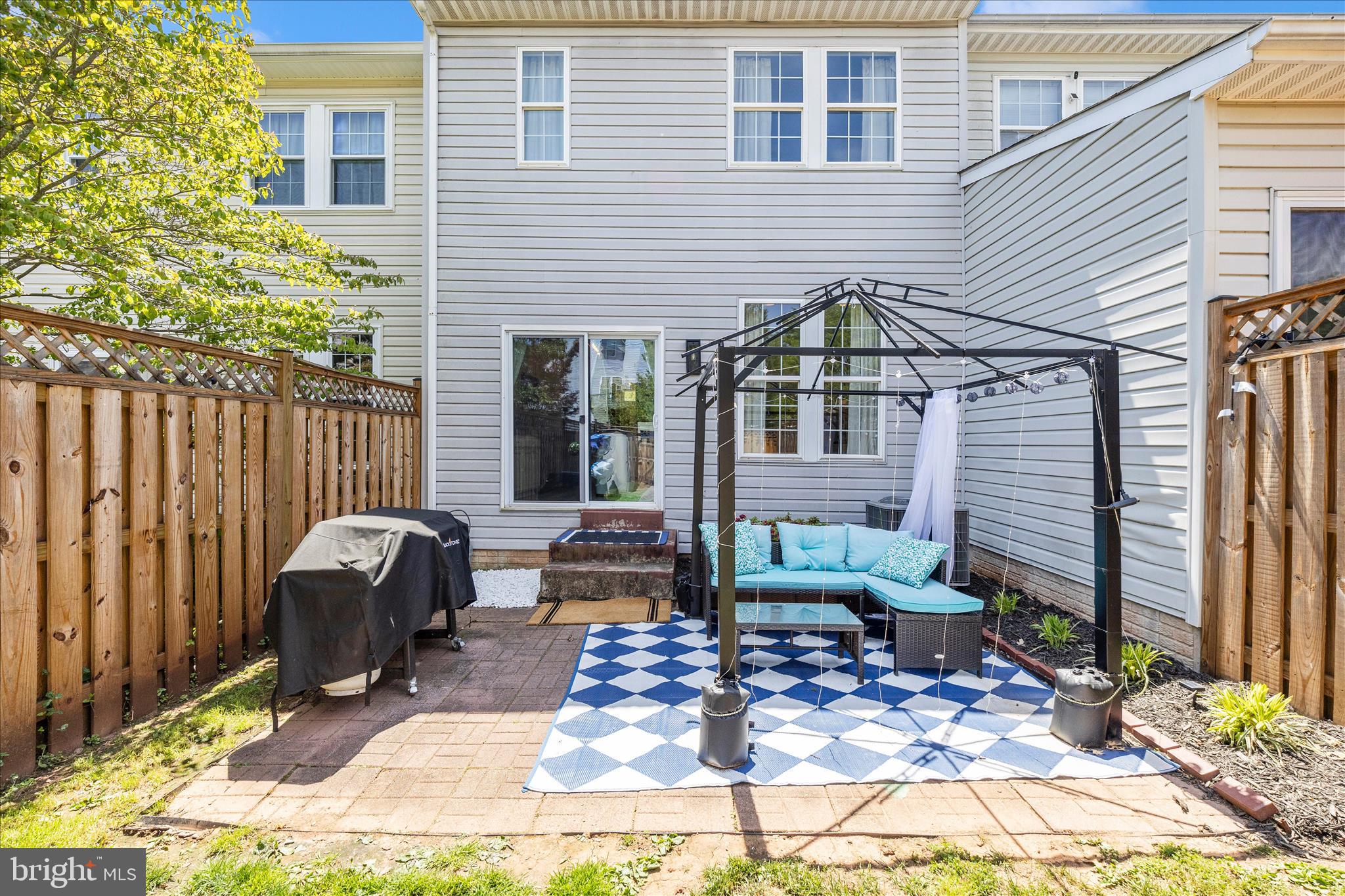 WHITTIER POND - Residential