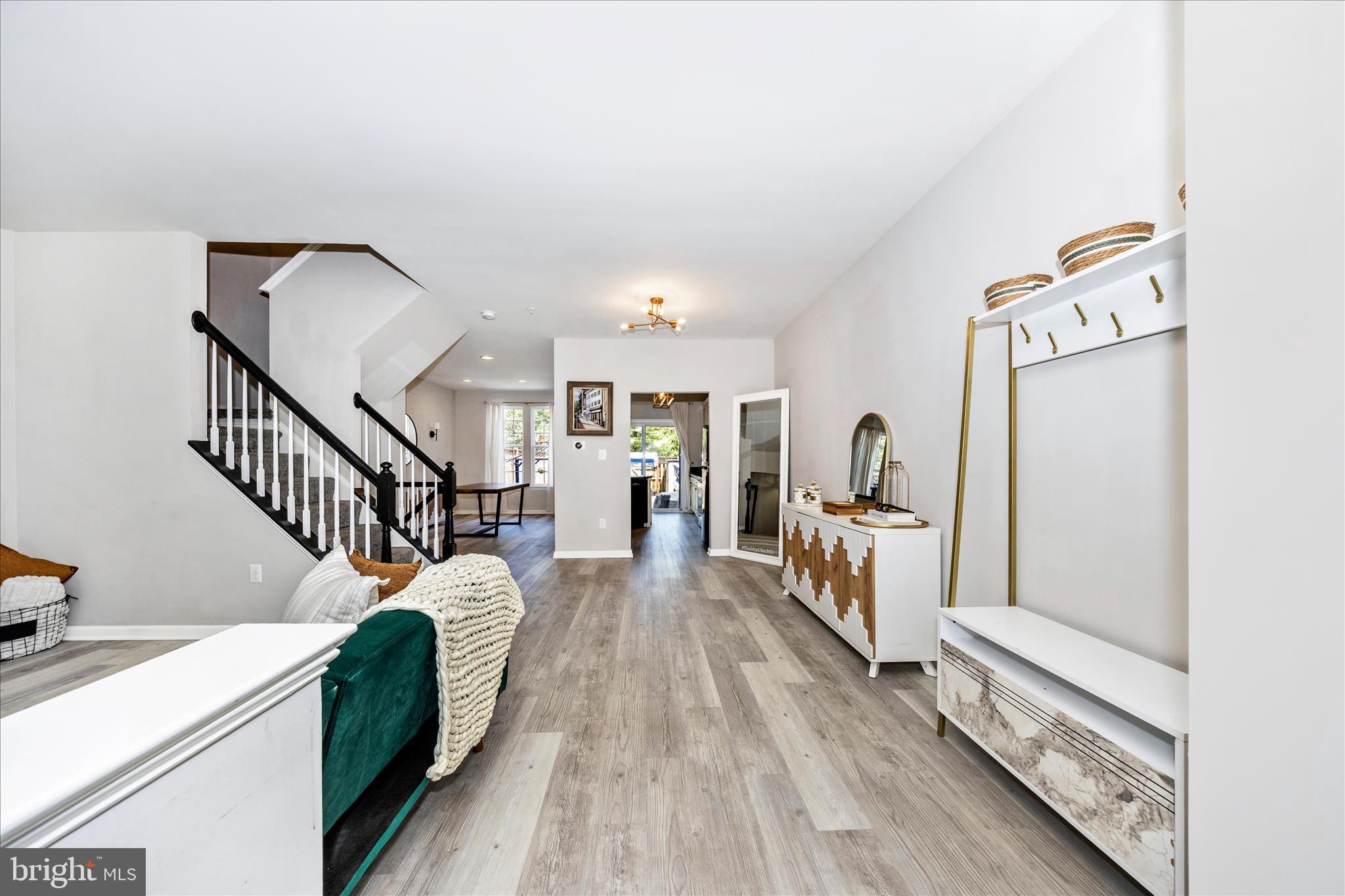 WHITTIER POND - Residential