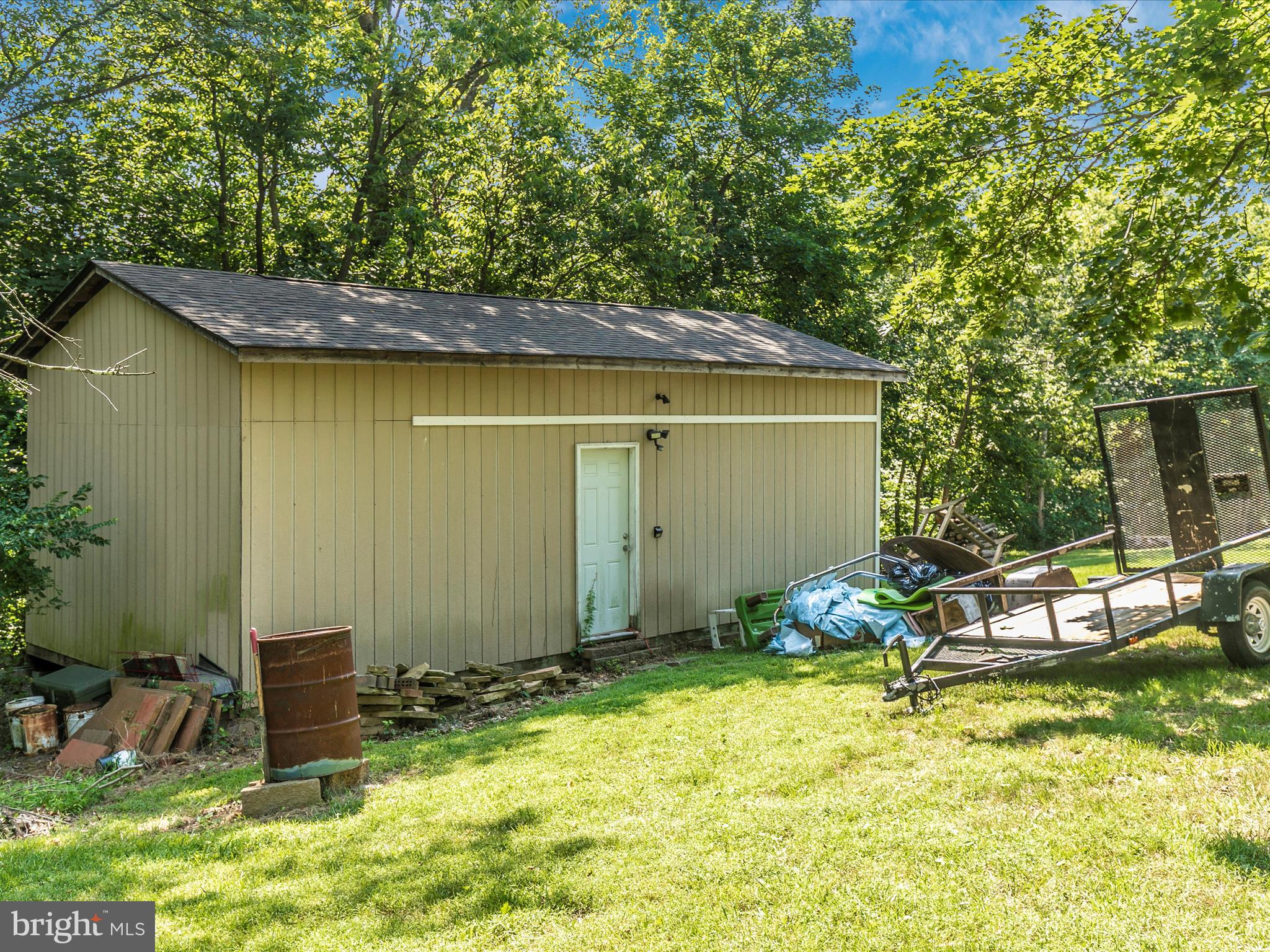 FOREST HILLS - Residential