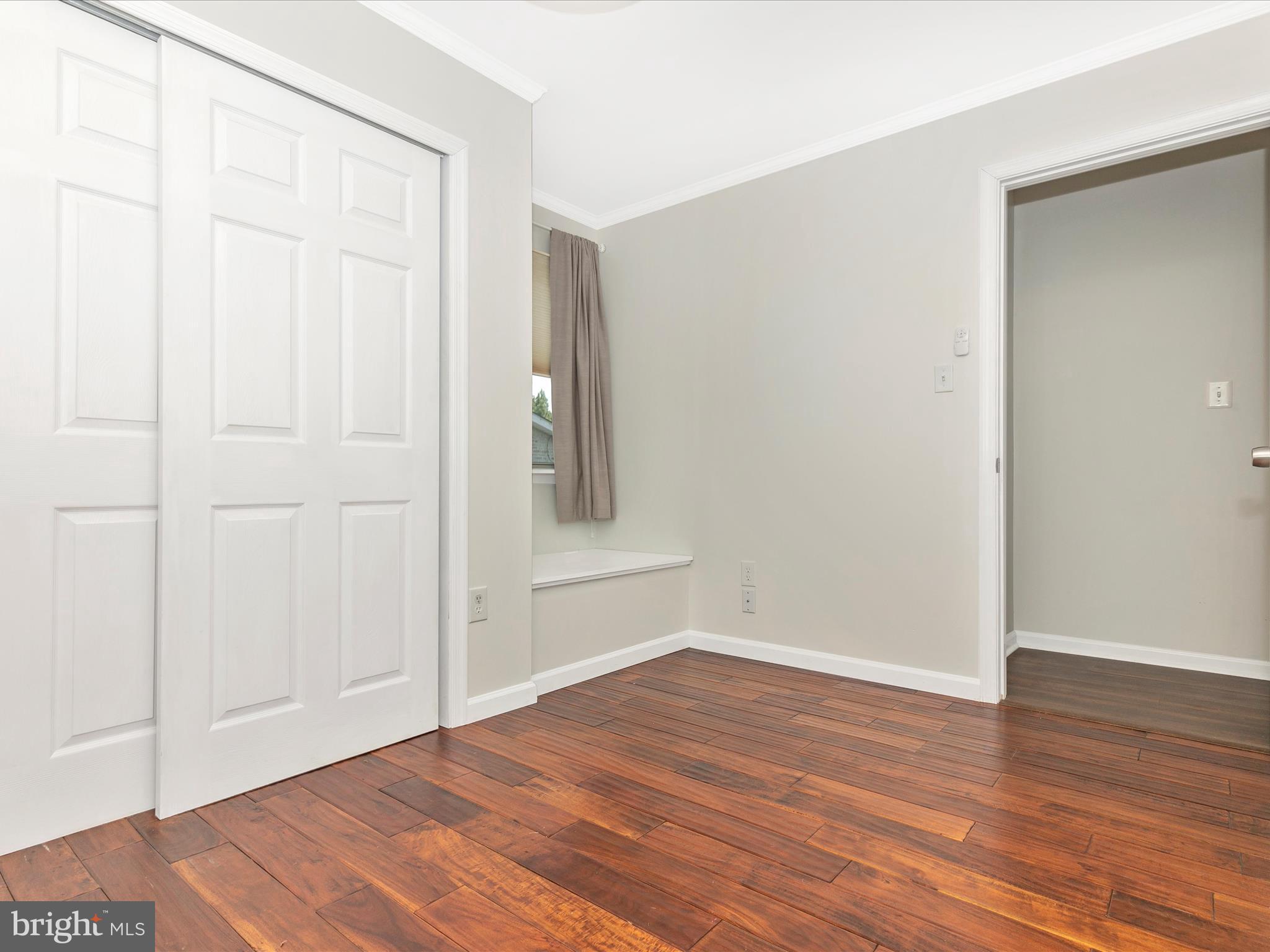 FOREST HILLS - Residential