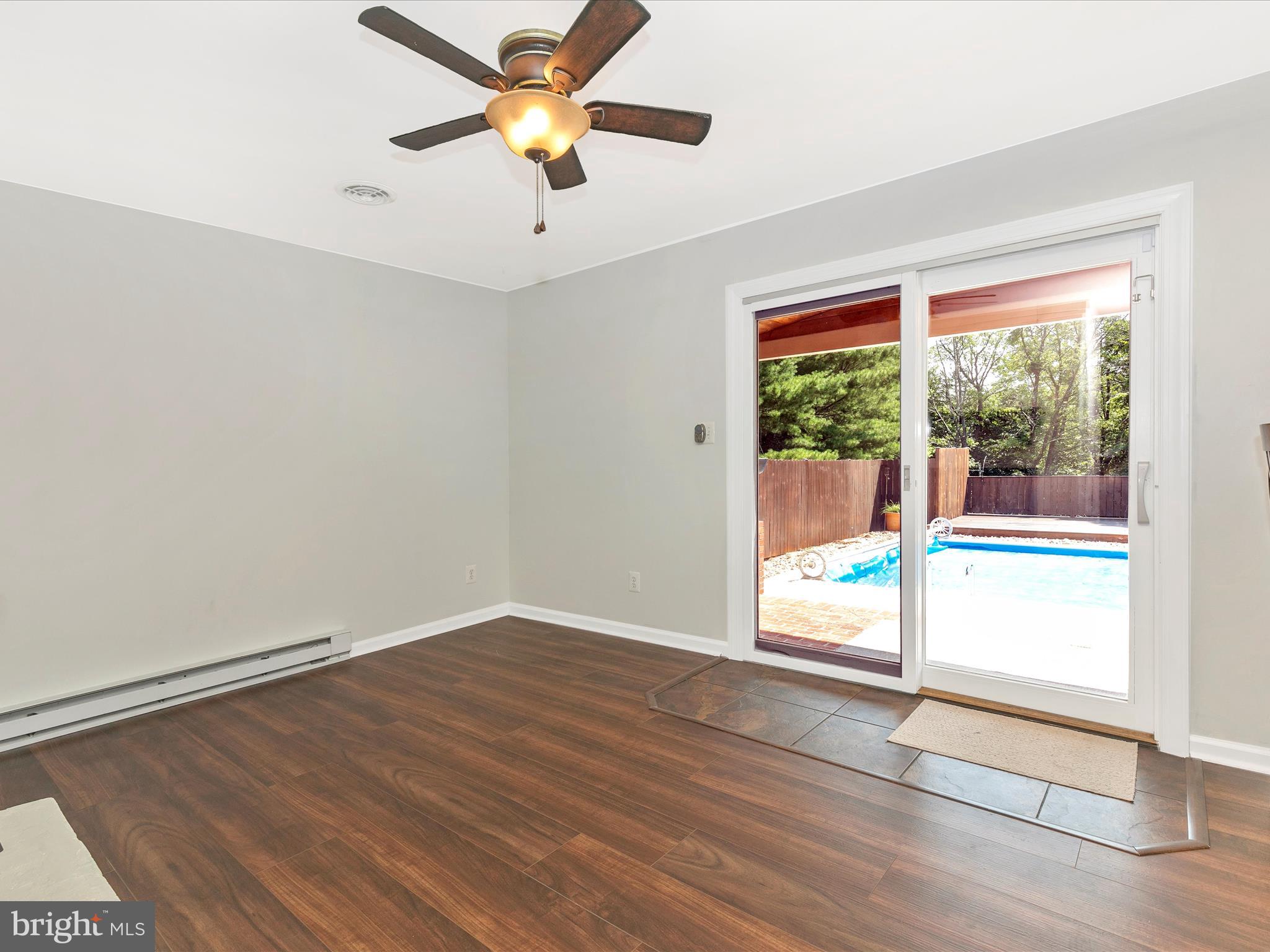 FOREST HILLS - Residential