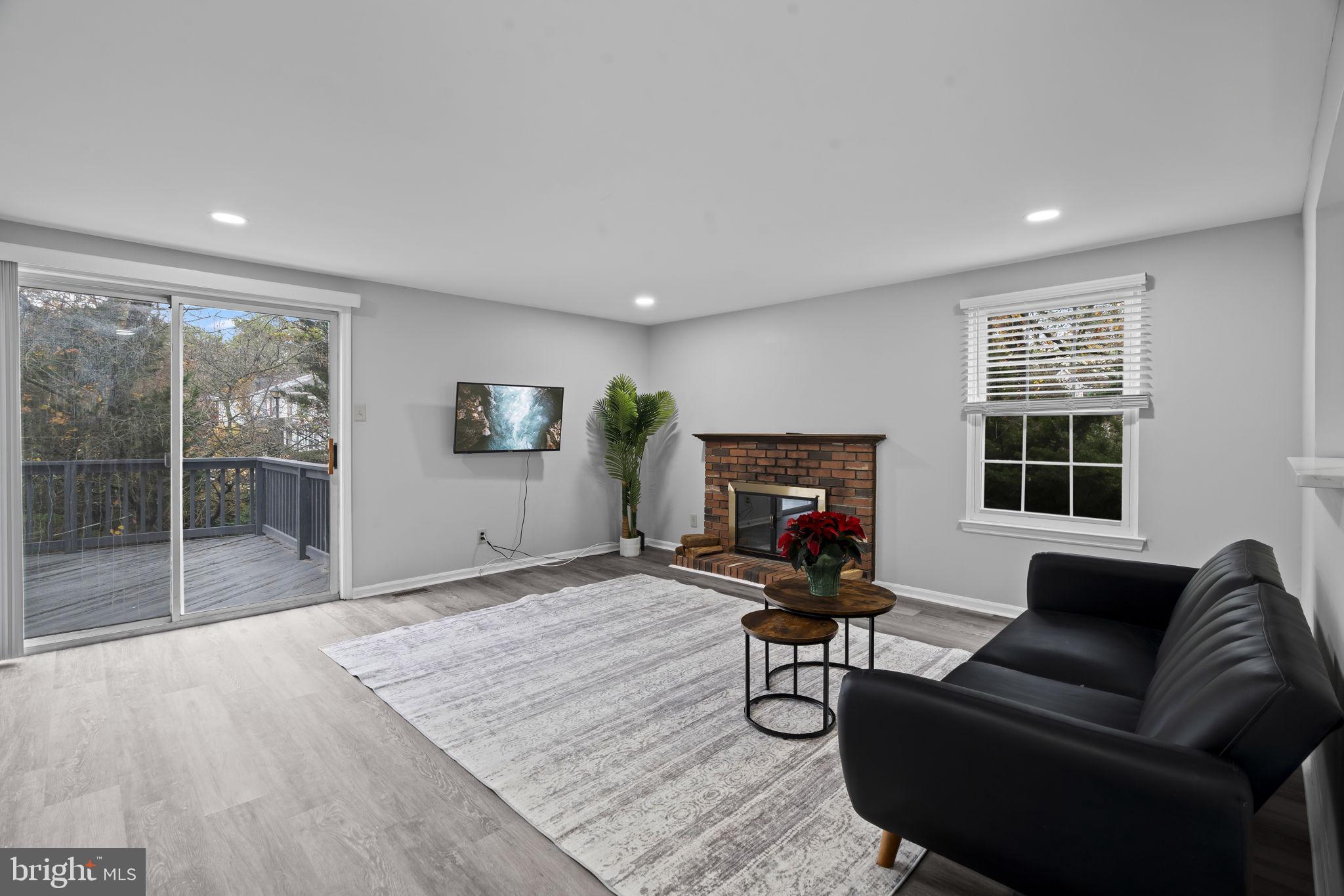 70 DORCHESTER CIRCLE