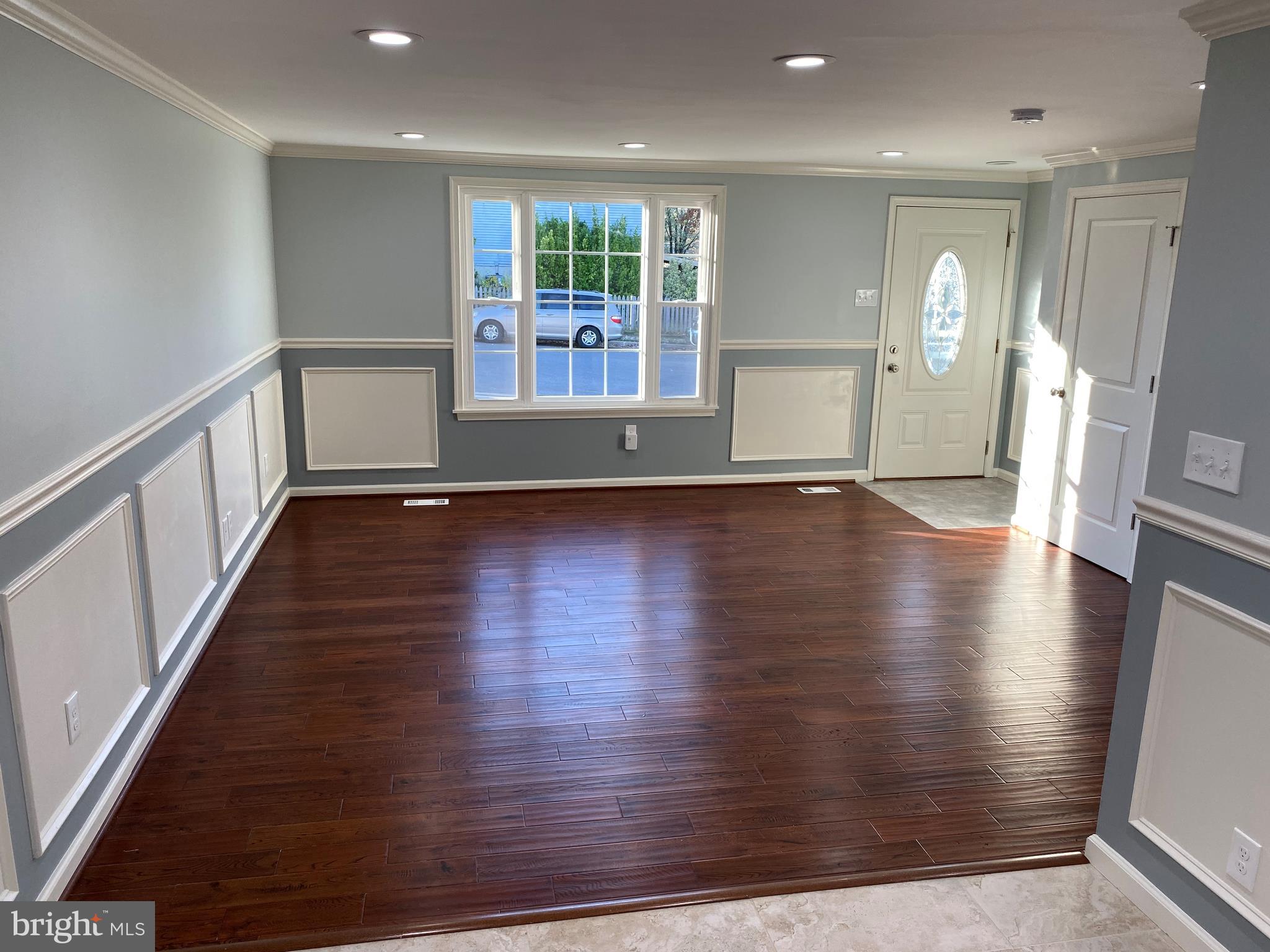 WORTHINGTON MEADOWS - Residential Lease