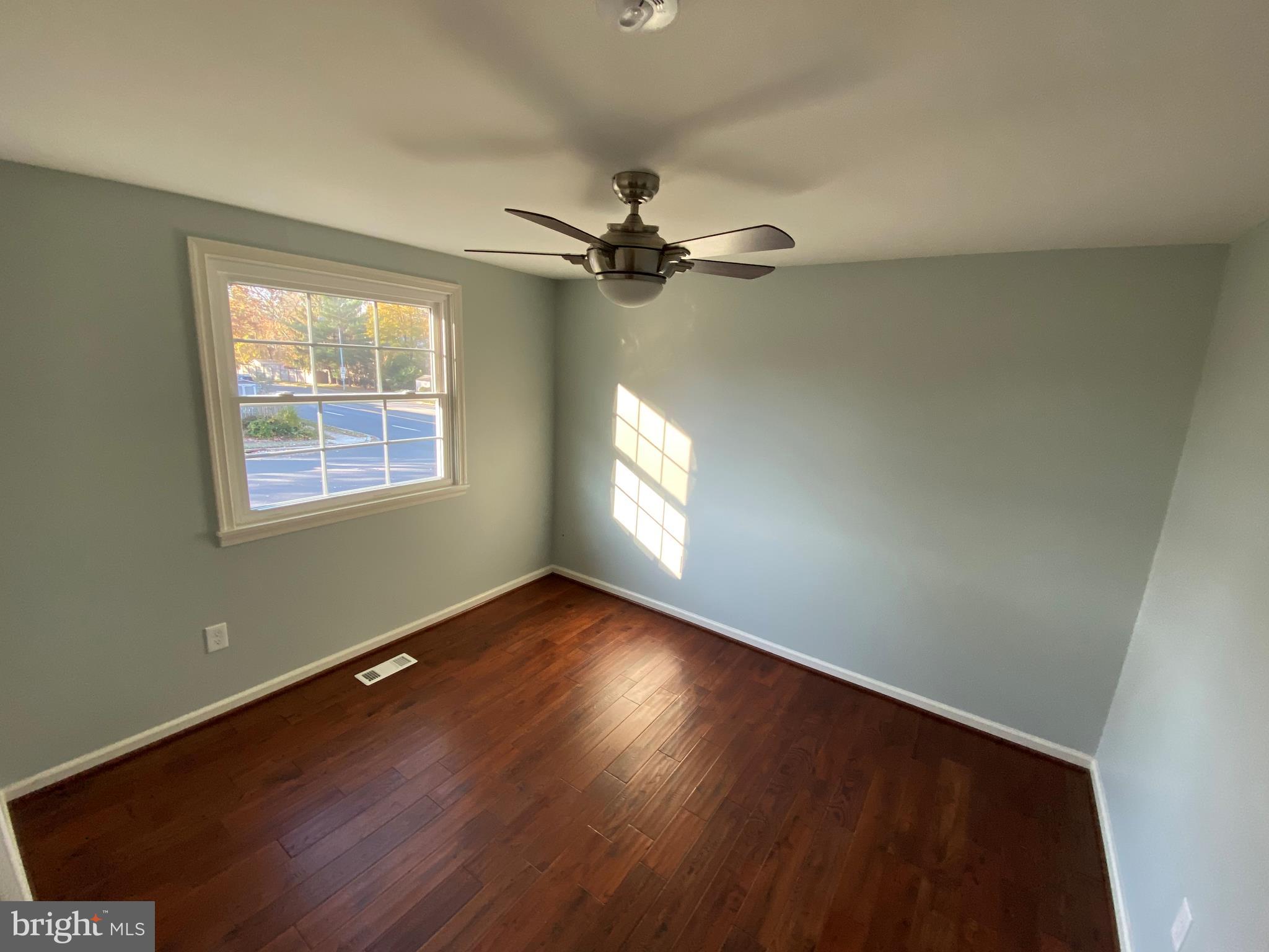 WORTHINGTON MEADOWS - Residential Lease