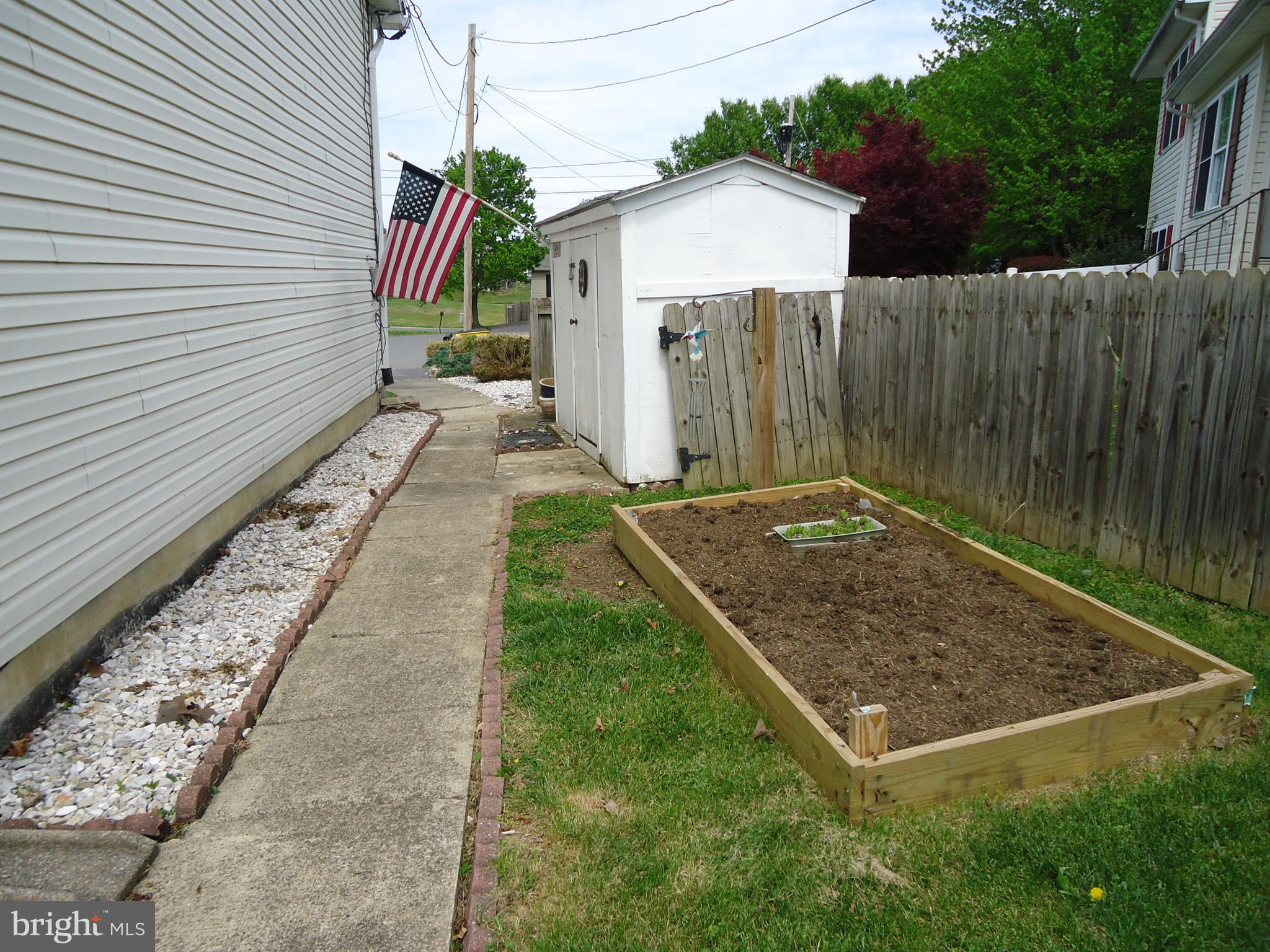 IDYLLWOOD - Residential