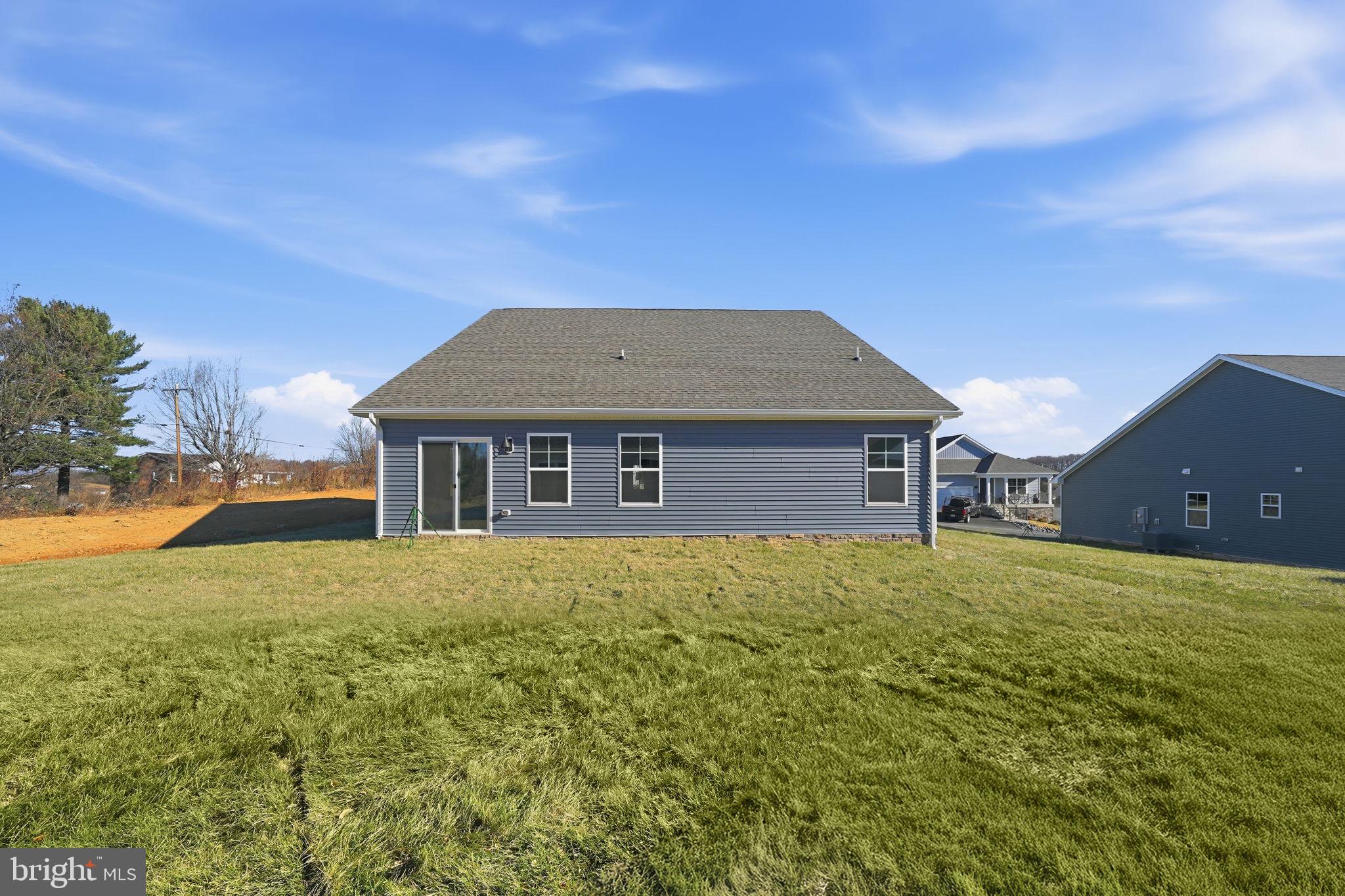 SPRING LAKES - Residential