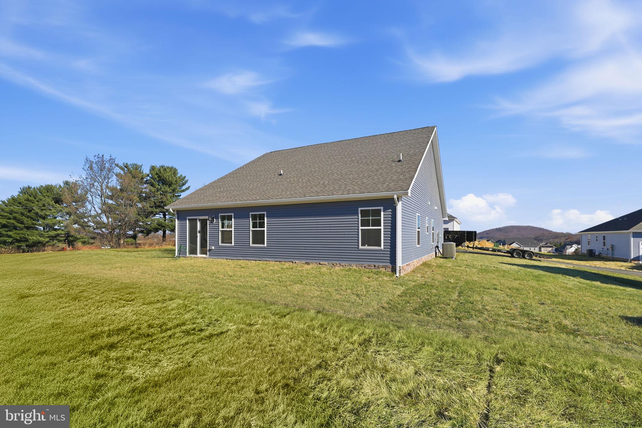 SPRING LAKES - Residential