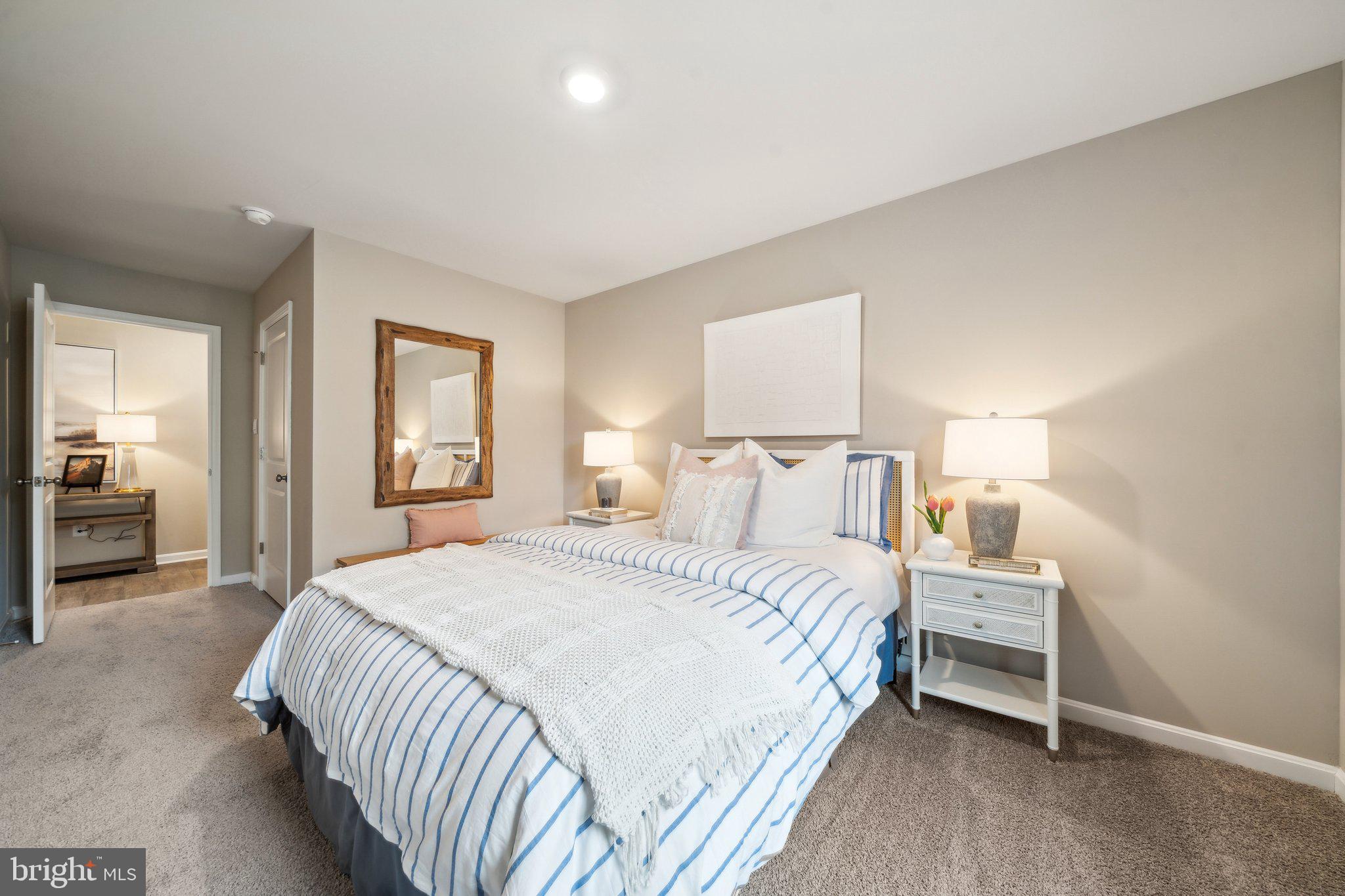 SPRING LAKES - Residential