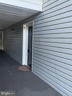 10009 VANDERBILT CIRCLE 4-5