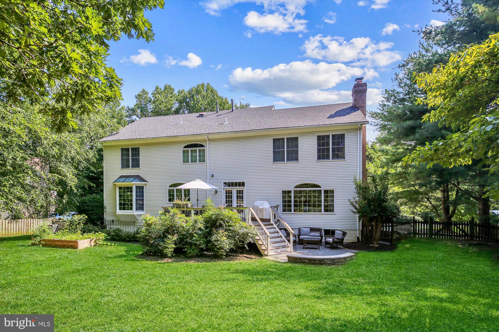 ANKER OAKS - Residential