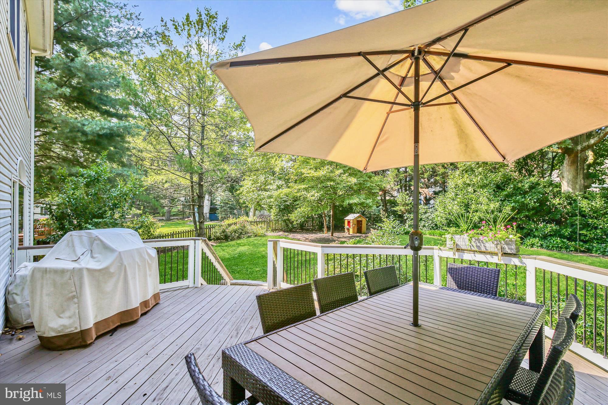 ANKER OAKS - Residential