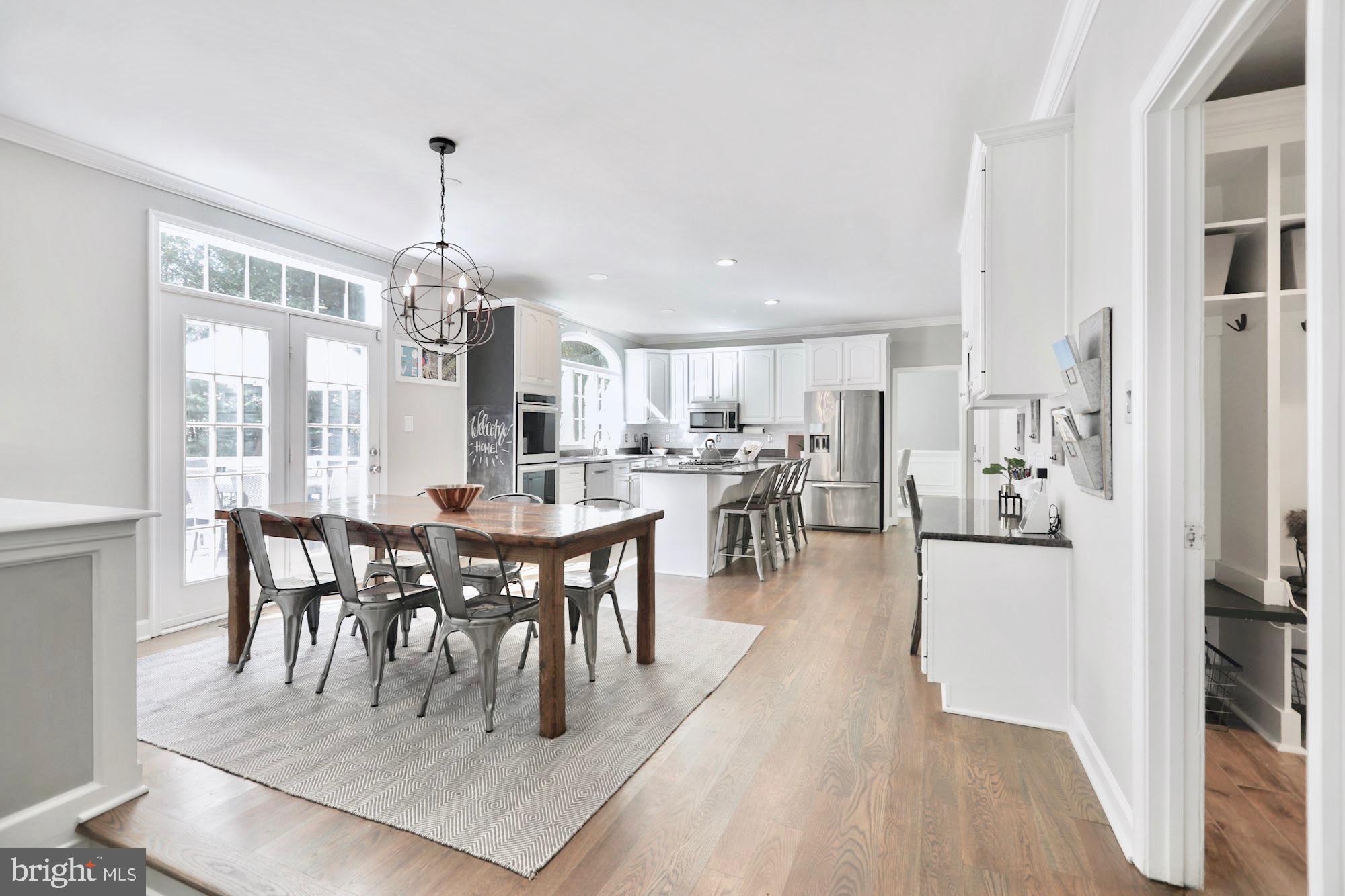 ANKER OAKS - Residential