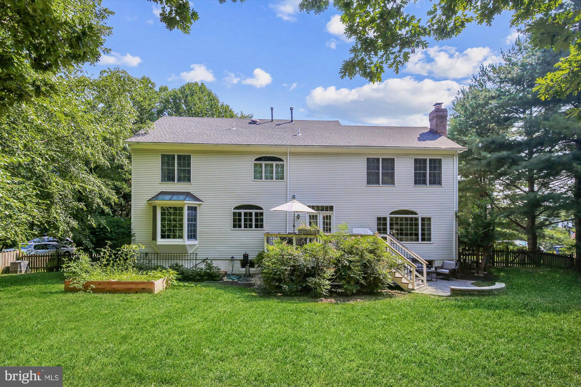 ANKER OAKS - Residential