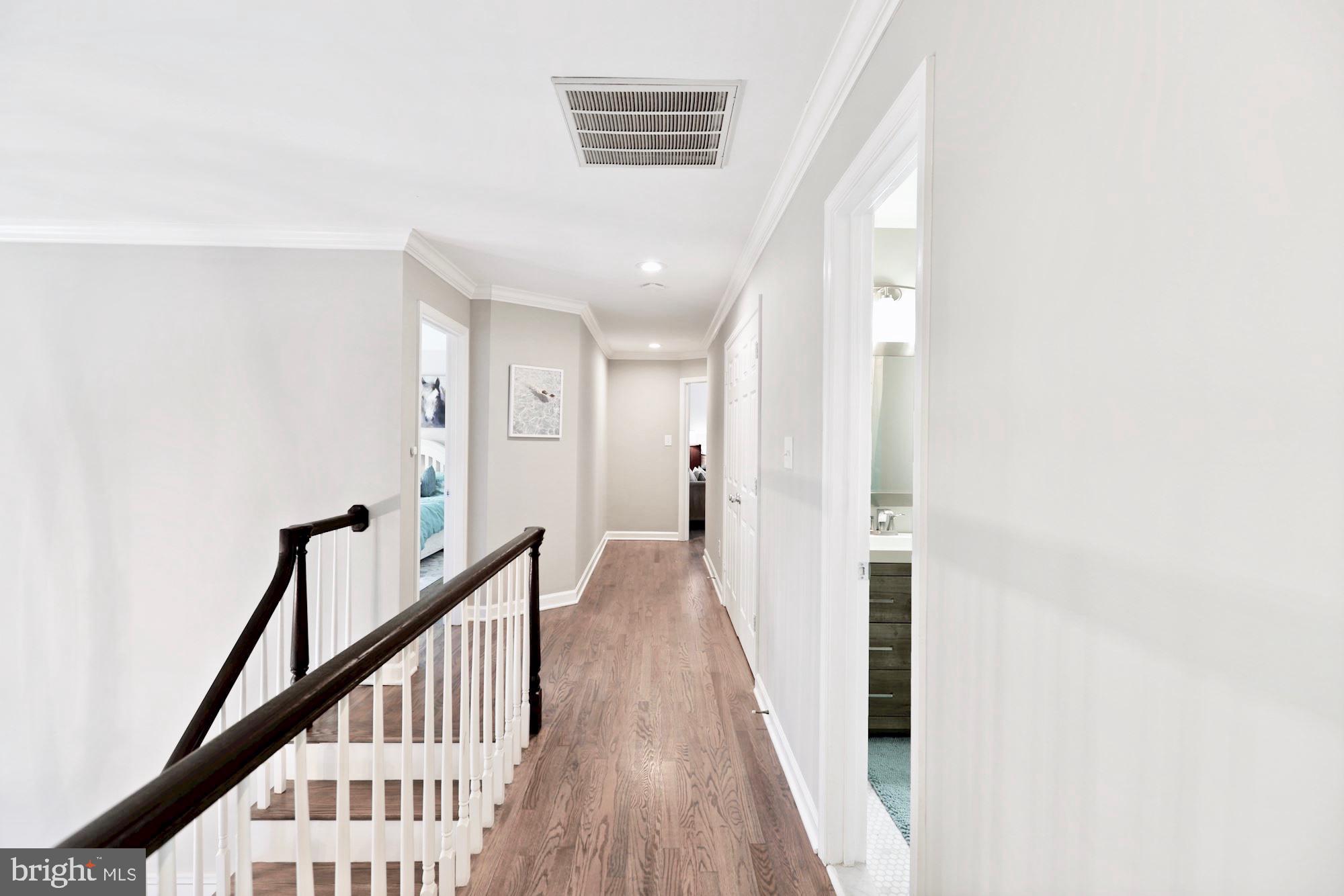 ANKER OAKS - Residential