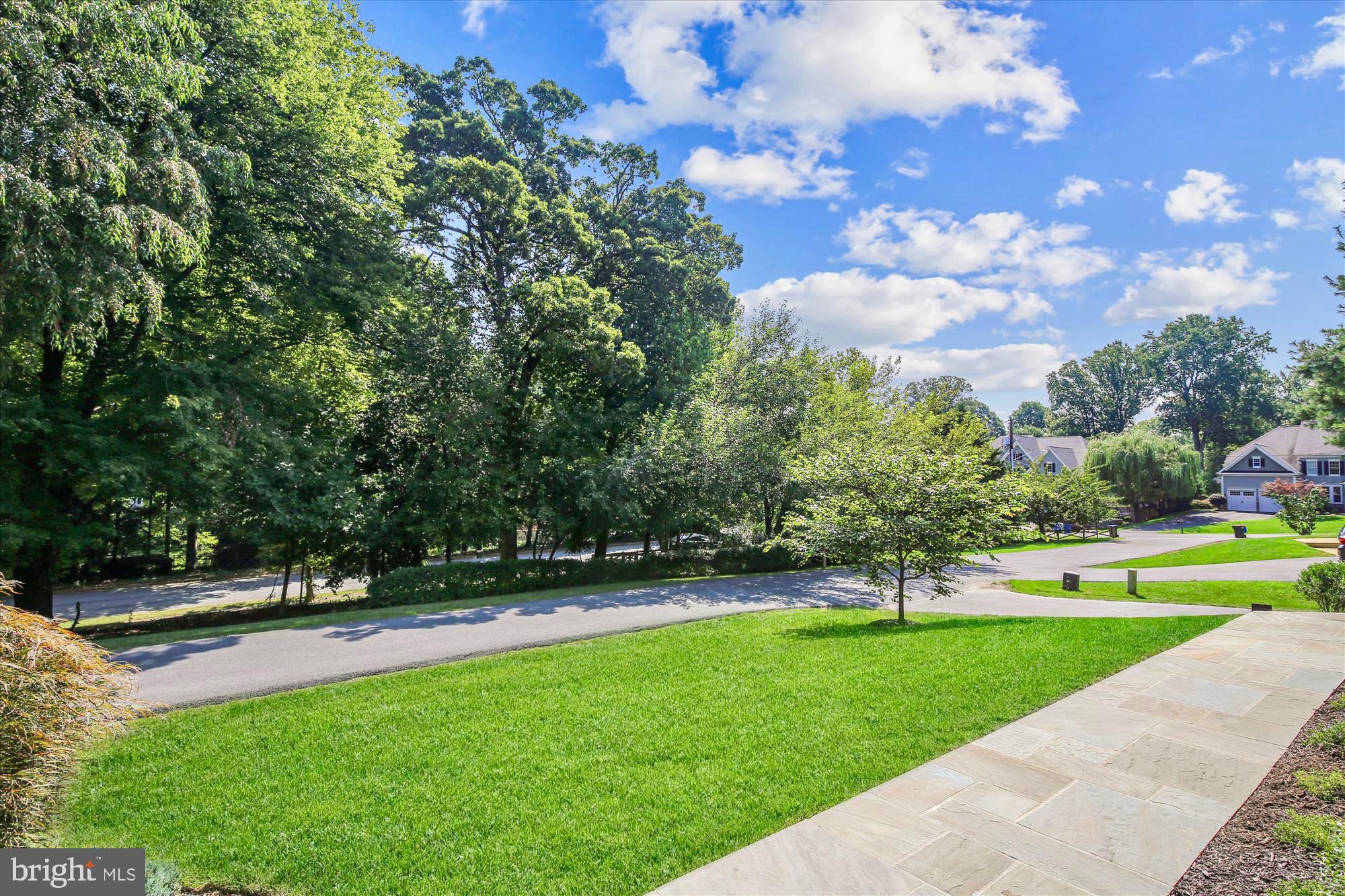 ANKER OAKS - Residential