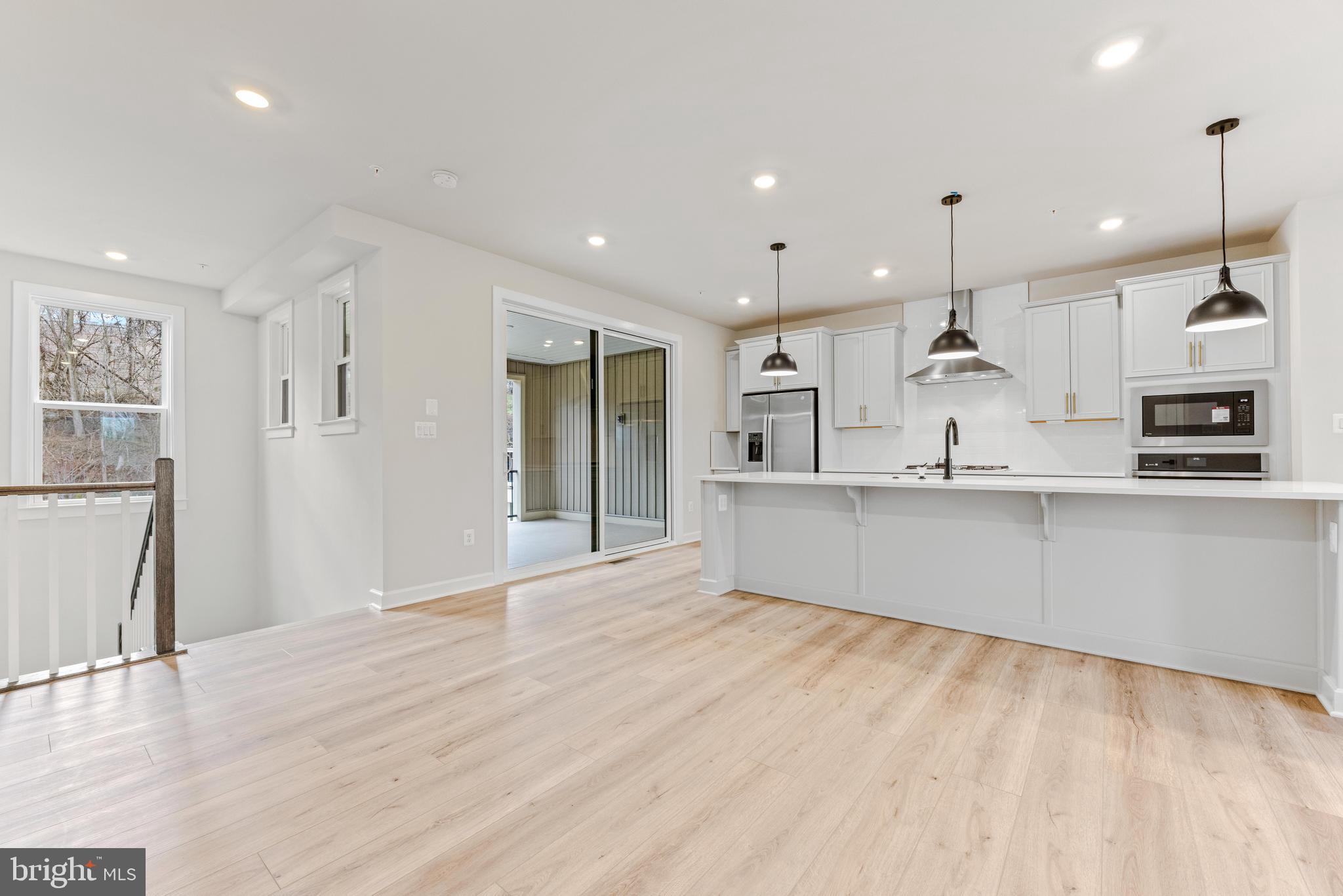 LONGVIEW RIDGE - Residential Lease